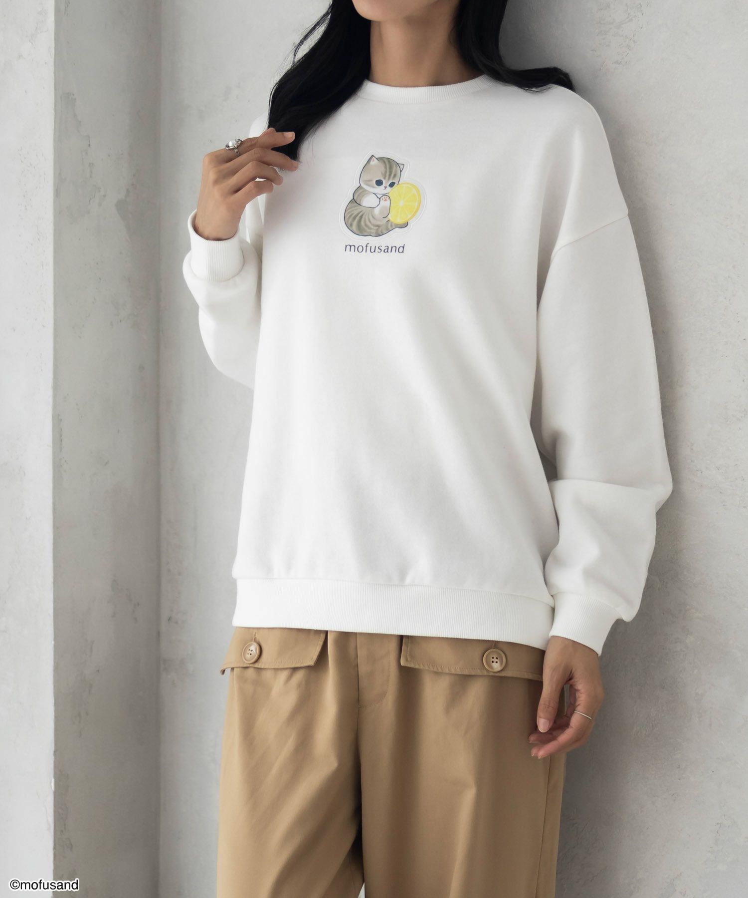 mofusand レモンプリントトレーナー レディース