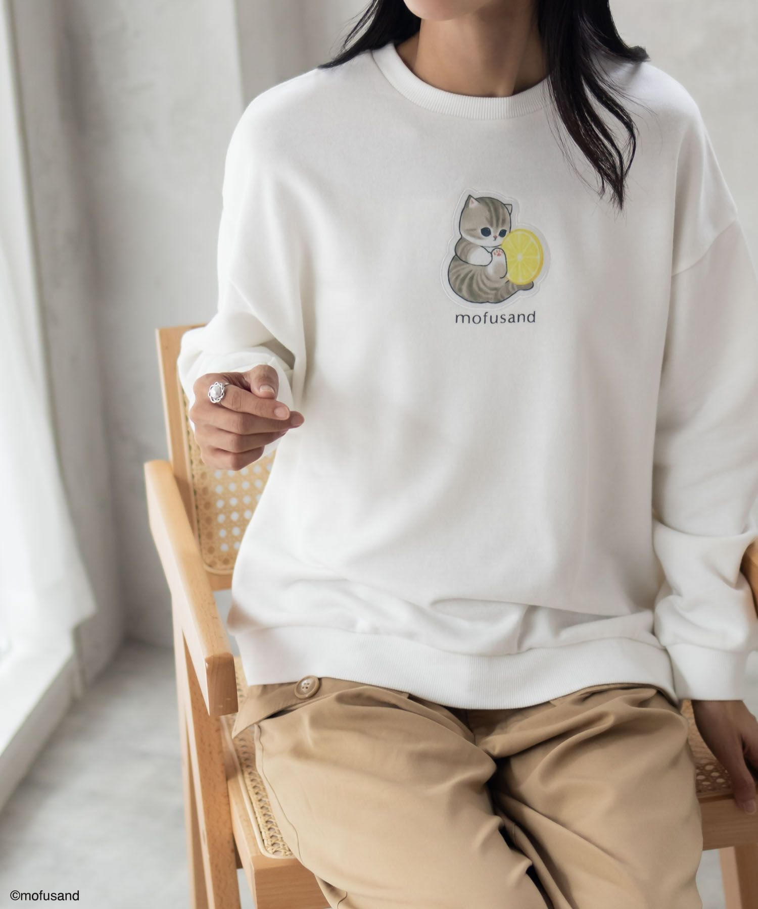 mofusand レモンプリントトレーナー レディース