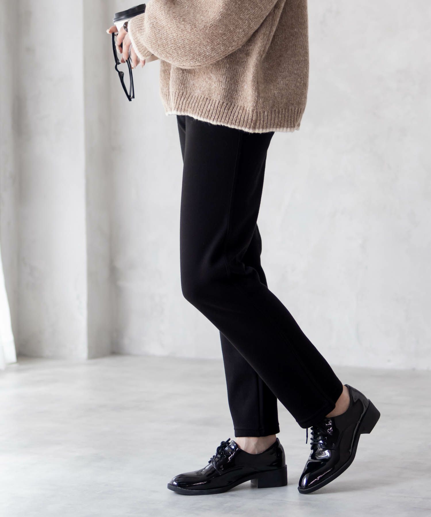 nAvy 温℃裏シャギースリムストレートパンツ レディース