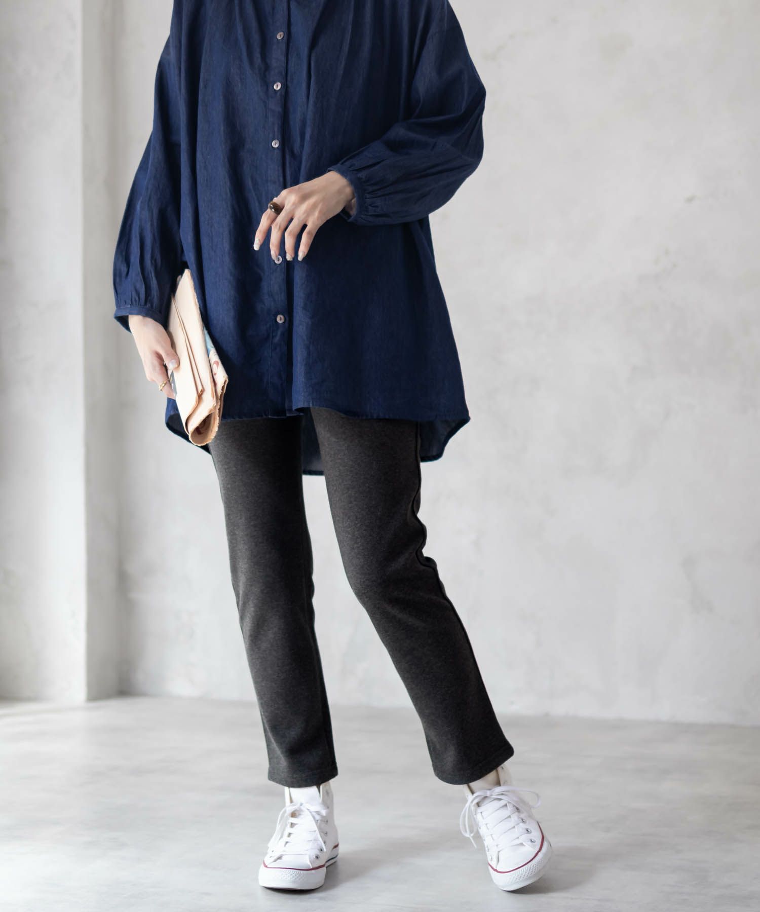 nAvy 温℃ 裏シャギースリムストレートパンツ レディース商品サムネイル-16