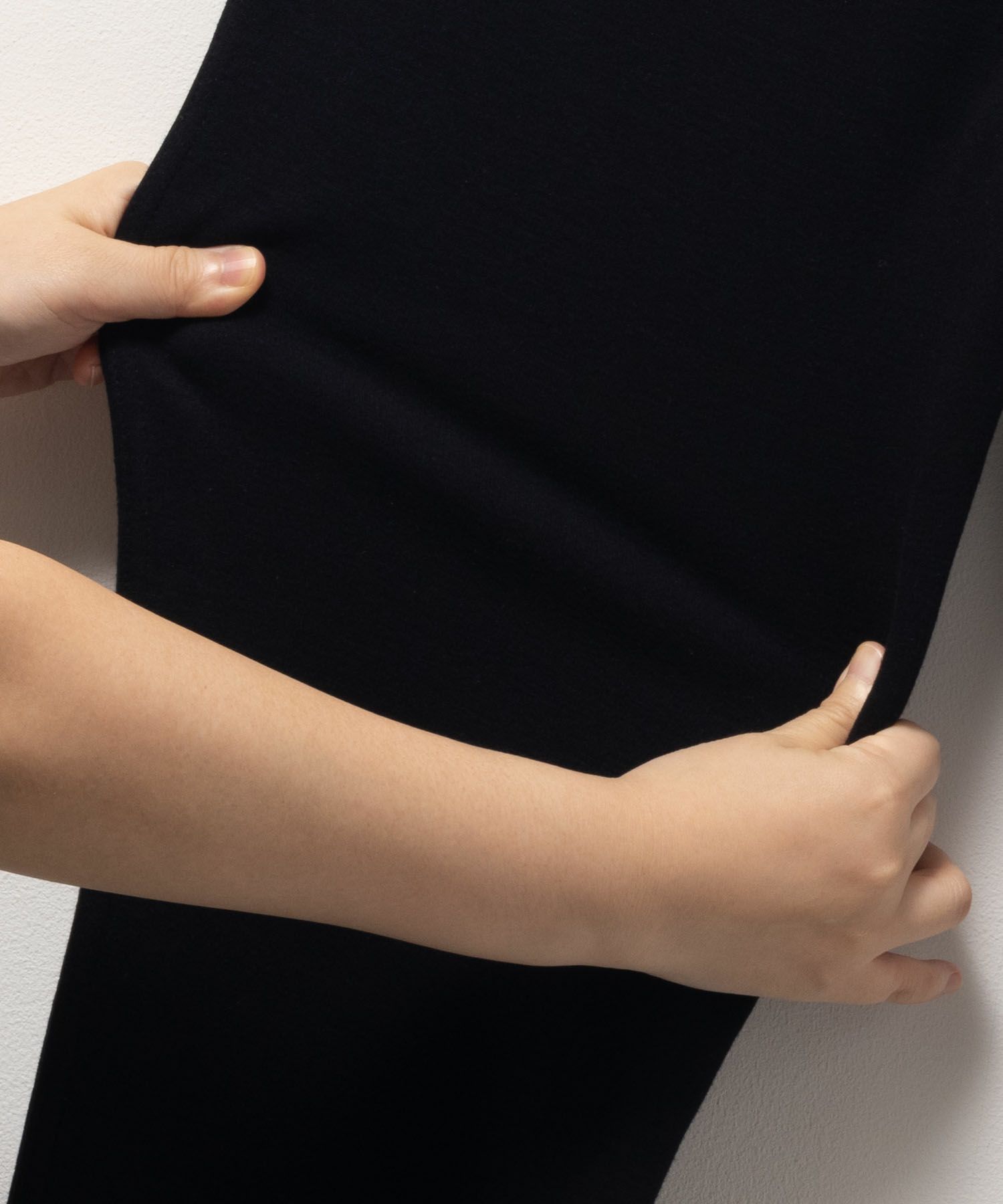 nAvy 温℃裏シャギースリムストレートパンツ レディース