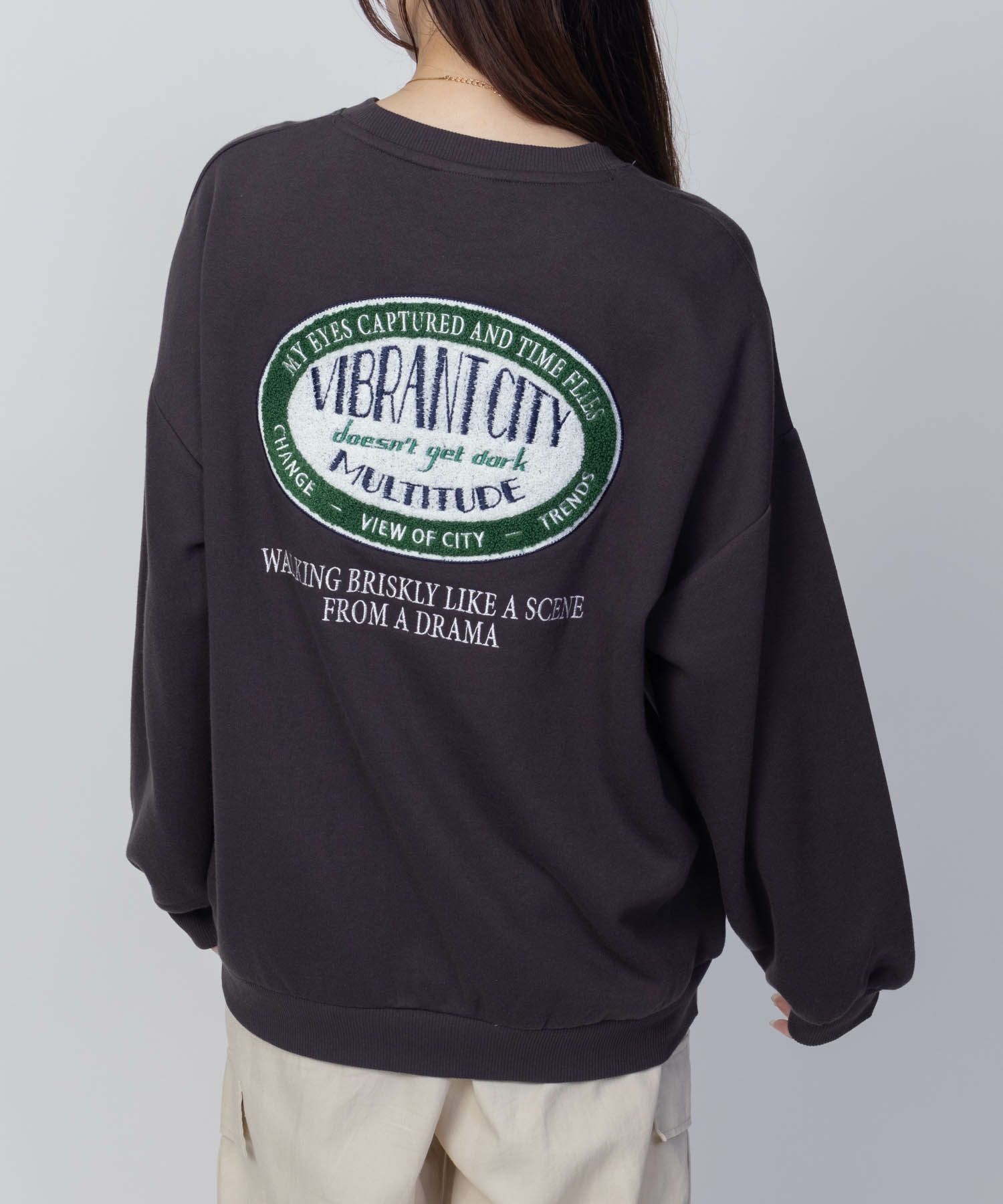 UNDERWRAPS サガラ刺繍トレーナー レディース