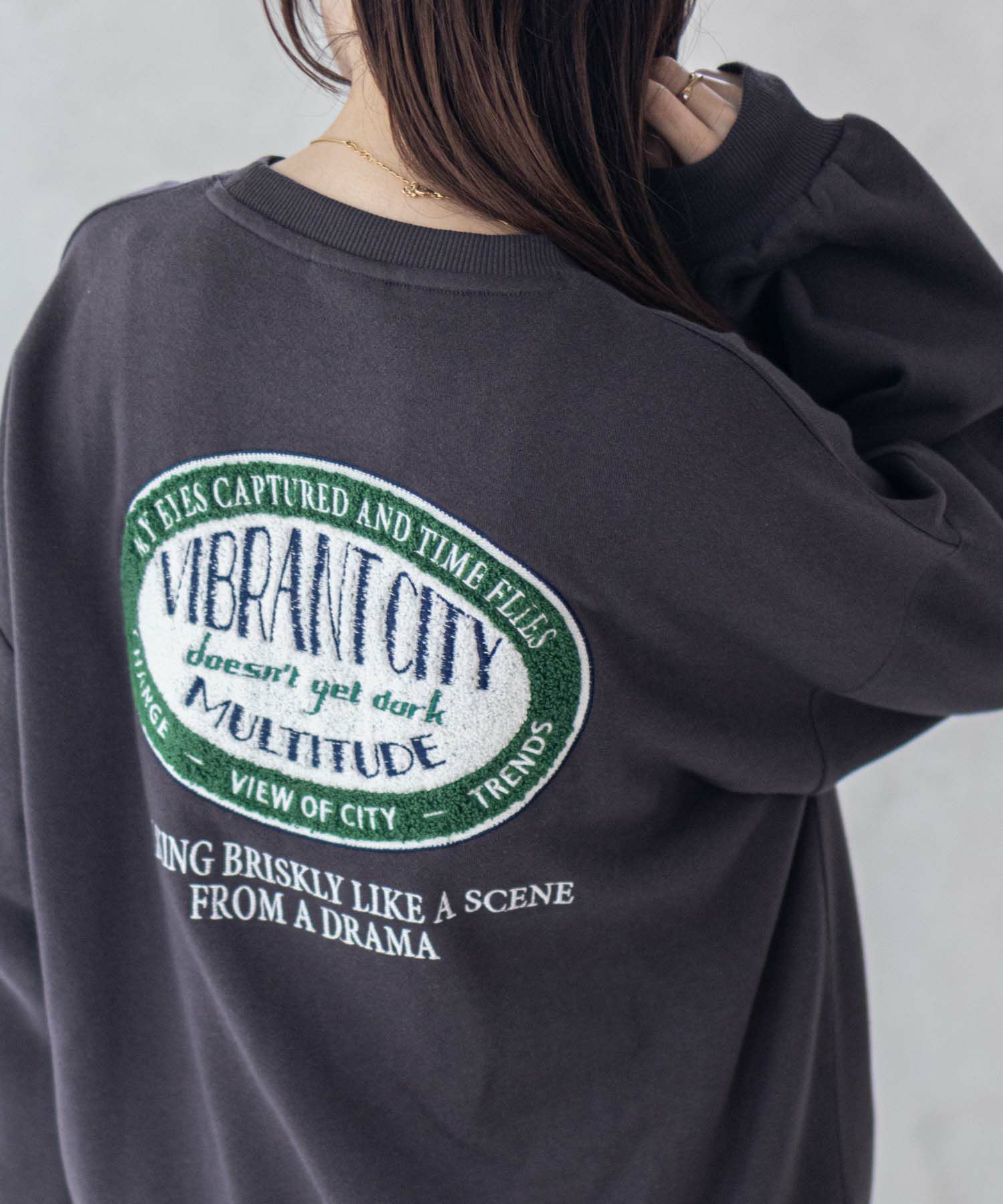 UNDERWRAPS サガラ刺繍トレーナー レディース商品サムネイル-8