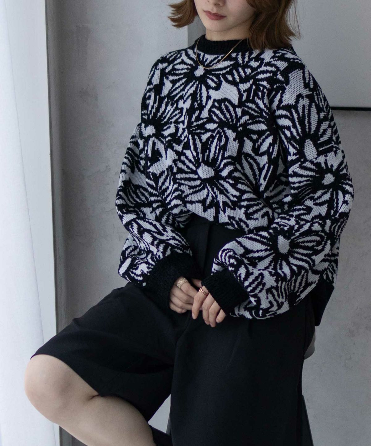 Howdy Marie モールフラワープルオーバー レディース