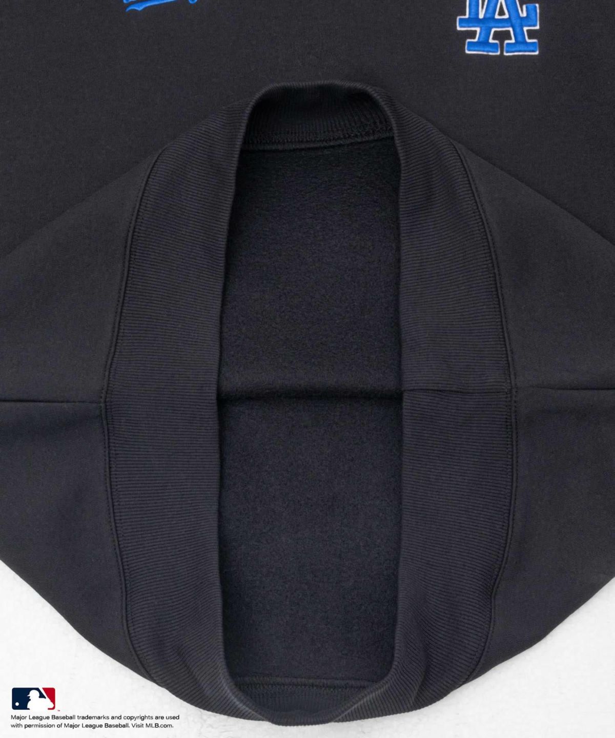 MLB 裏起毛スウェットプルオーバー メンズ