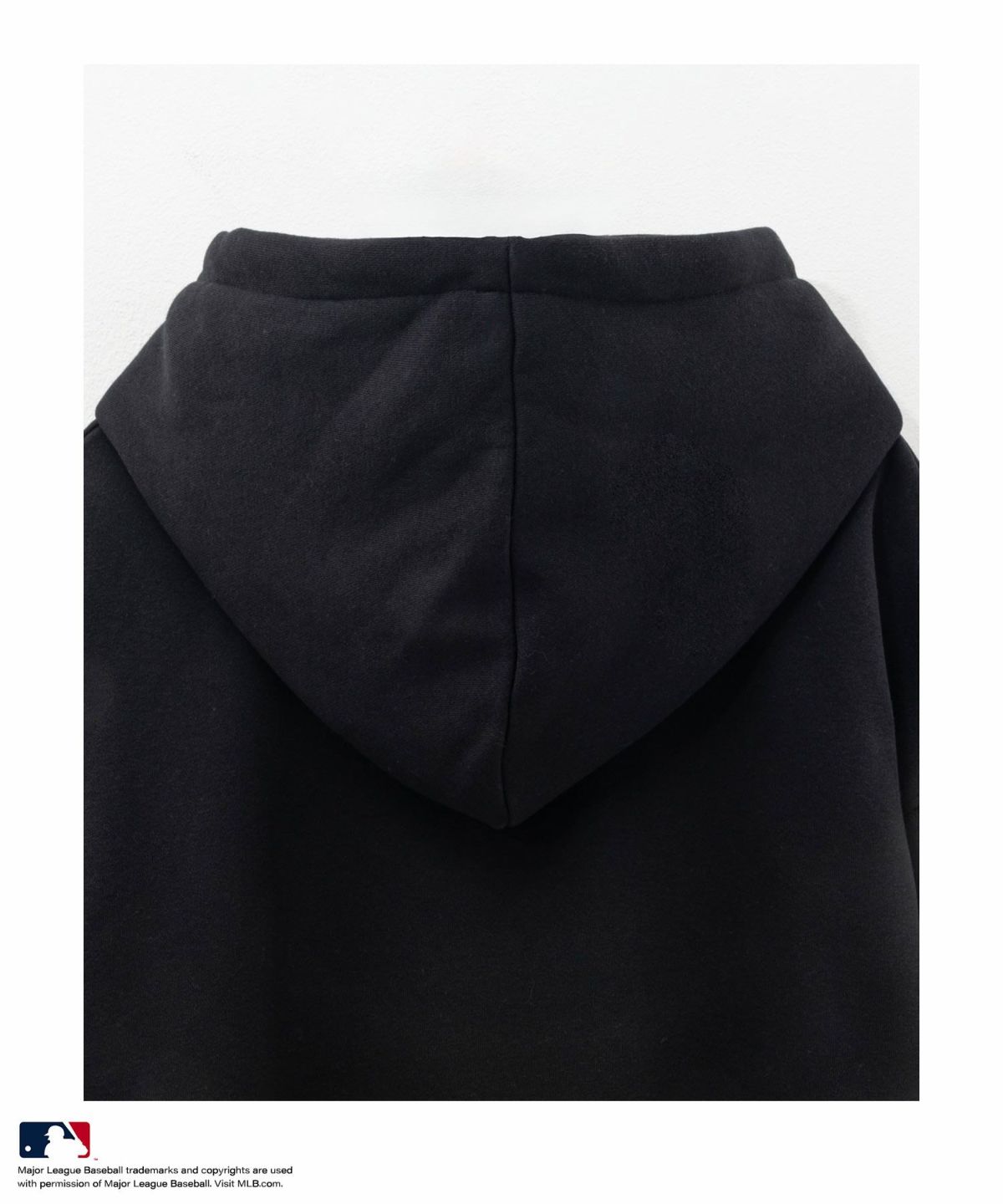 MLB 裏起毛スウェットプルオーバーパーカー メンズ