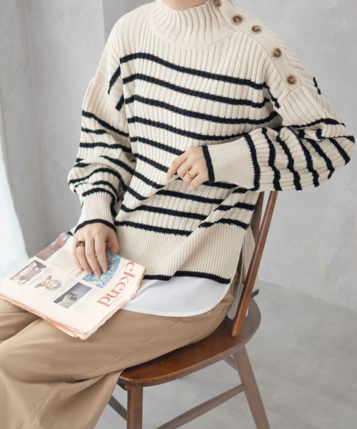 nAvy 肩ボタンフェイクレイヤードハイネック レディース