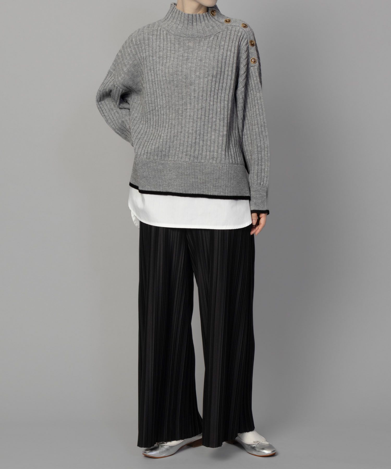 [さらに50%OFF]nAvy 肩ボタンフェイクレイヤードハイネックニットプルオーバー レディース商品画像-17