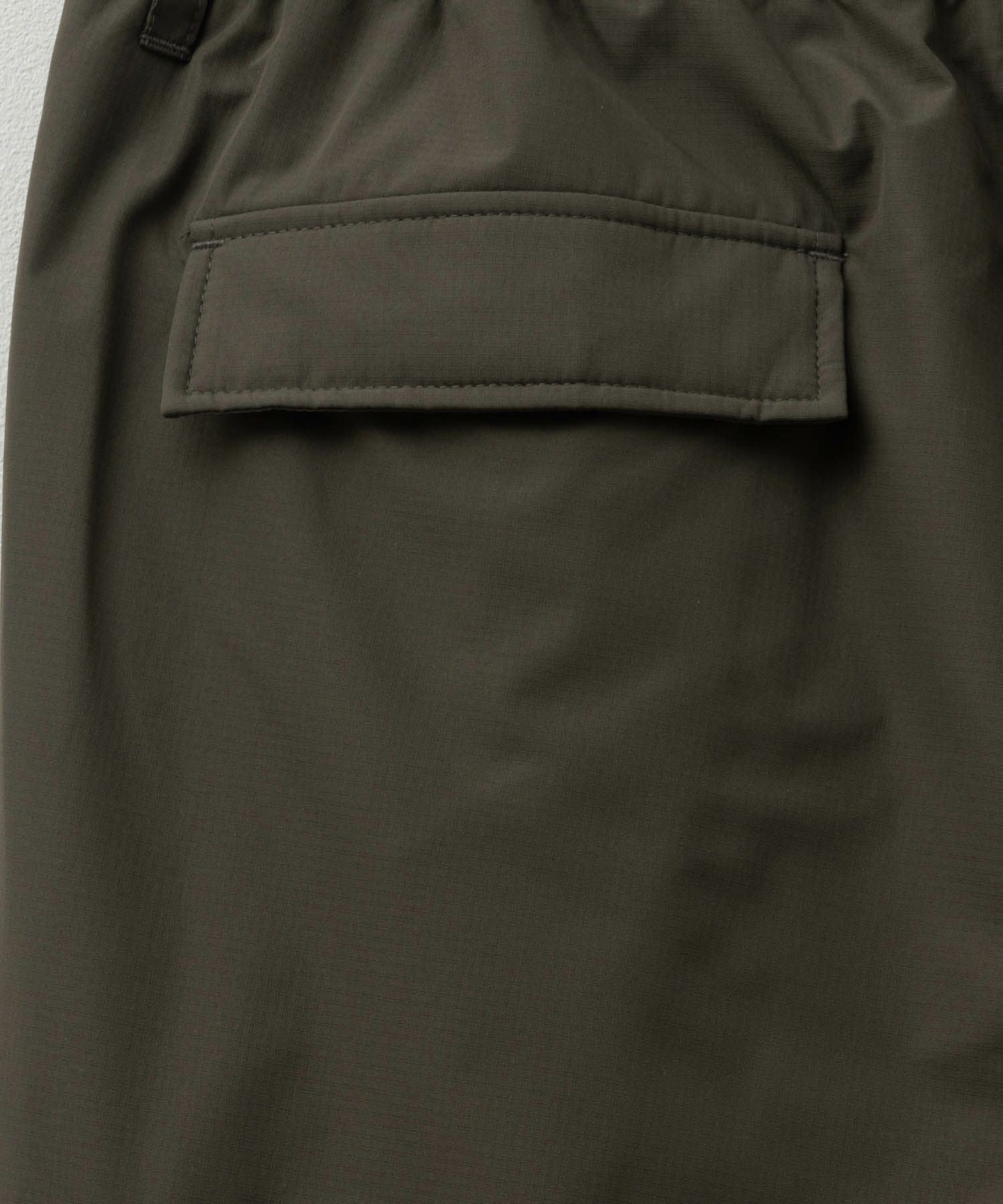 NAVY 温℃ 3M（TM）中綿カーゴパンツ メンズ商品画像-35