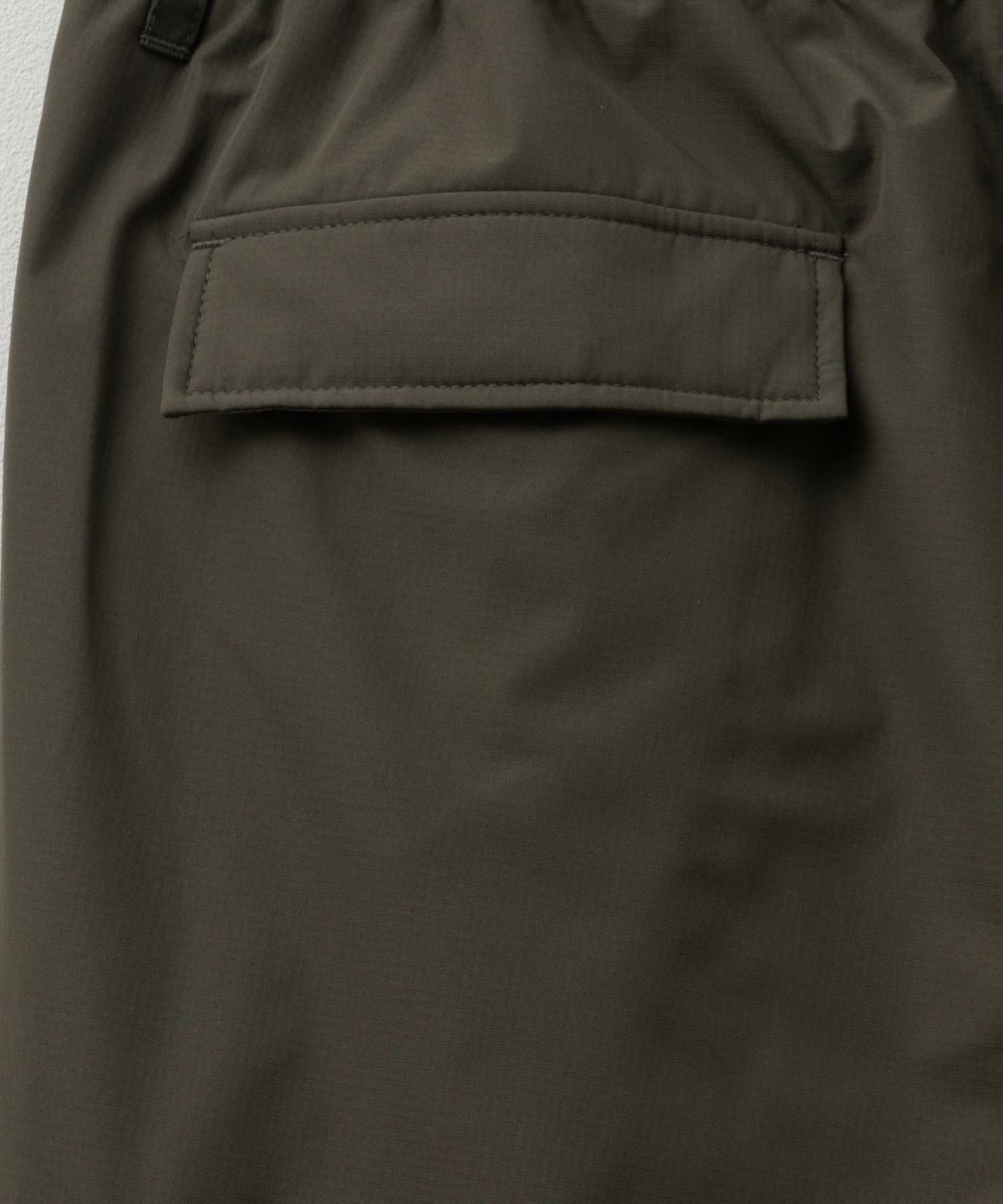 NAVY 温℃ 3M（TM）中綿カーゴパンツ メンズ