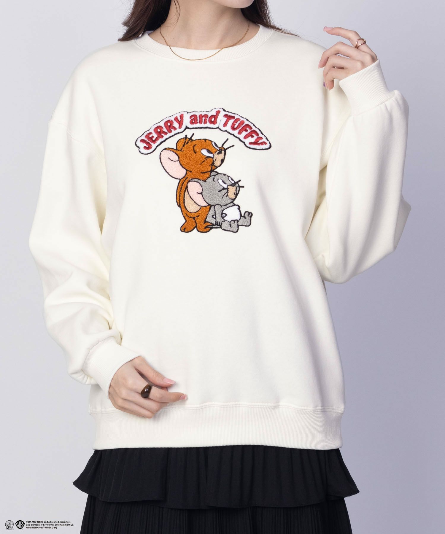 Tom and Jerry サガラ刺繍ルーズトレーナー レディース