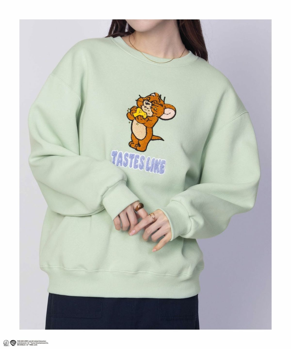 Tom and Jerry サガラ刺繍ルーズトレーナー レディース