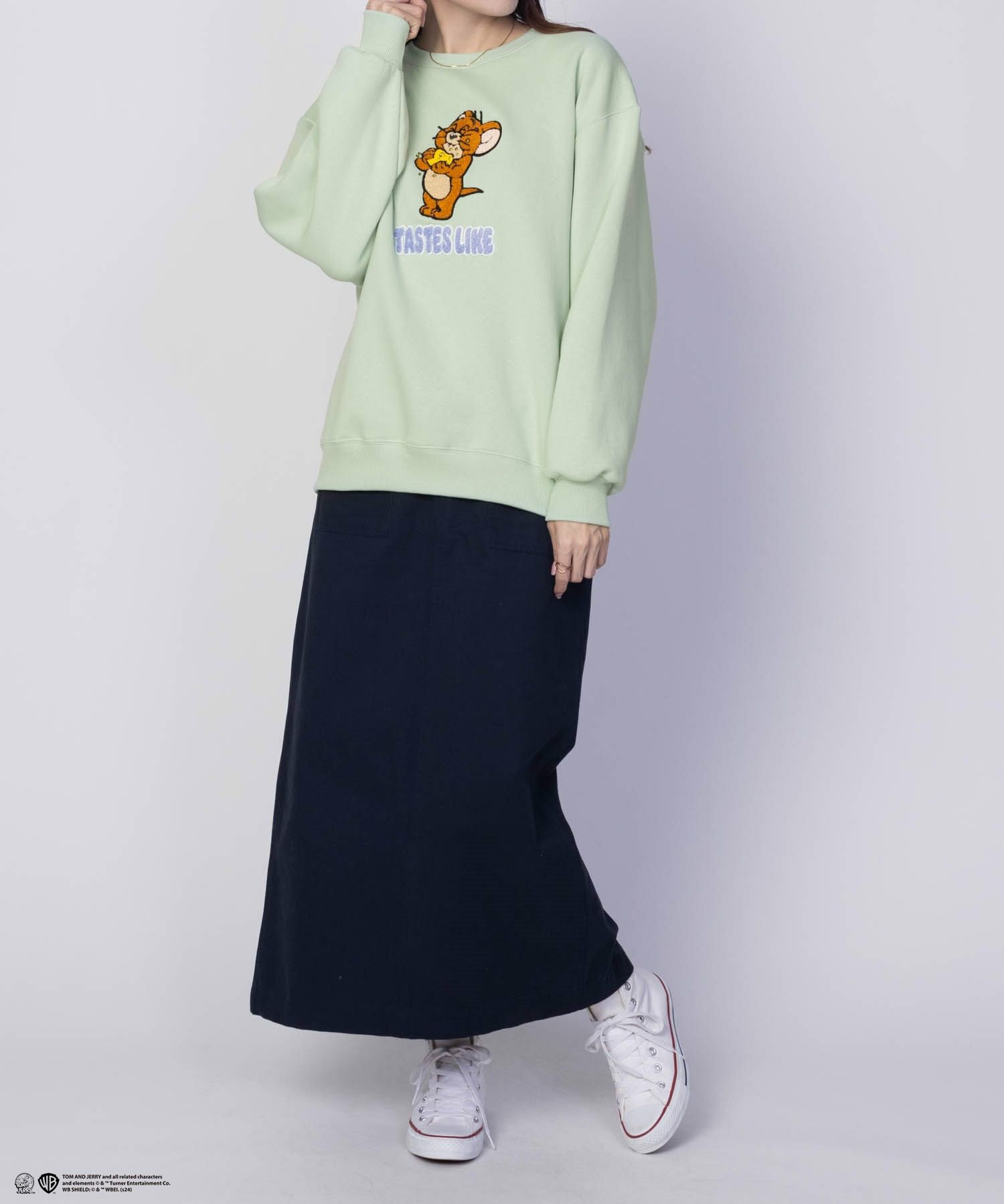 Tom and Jerry サガラ刺繍ルーズトレーナー レディース