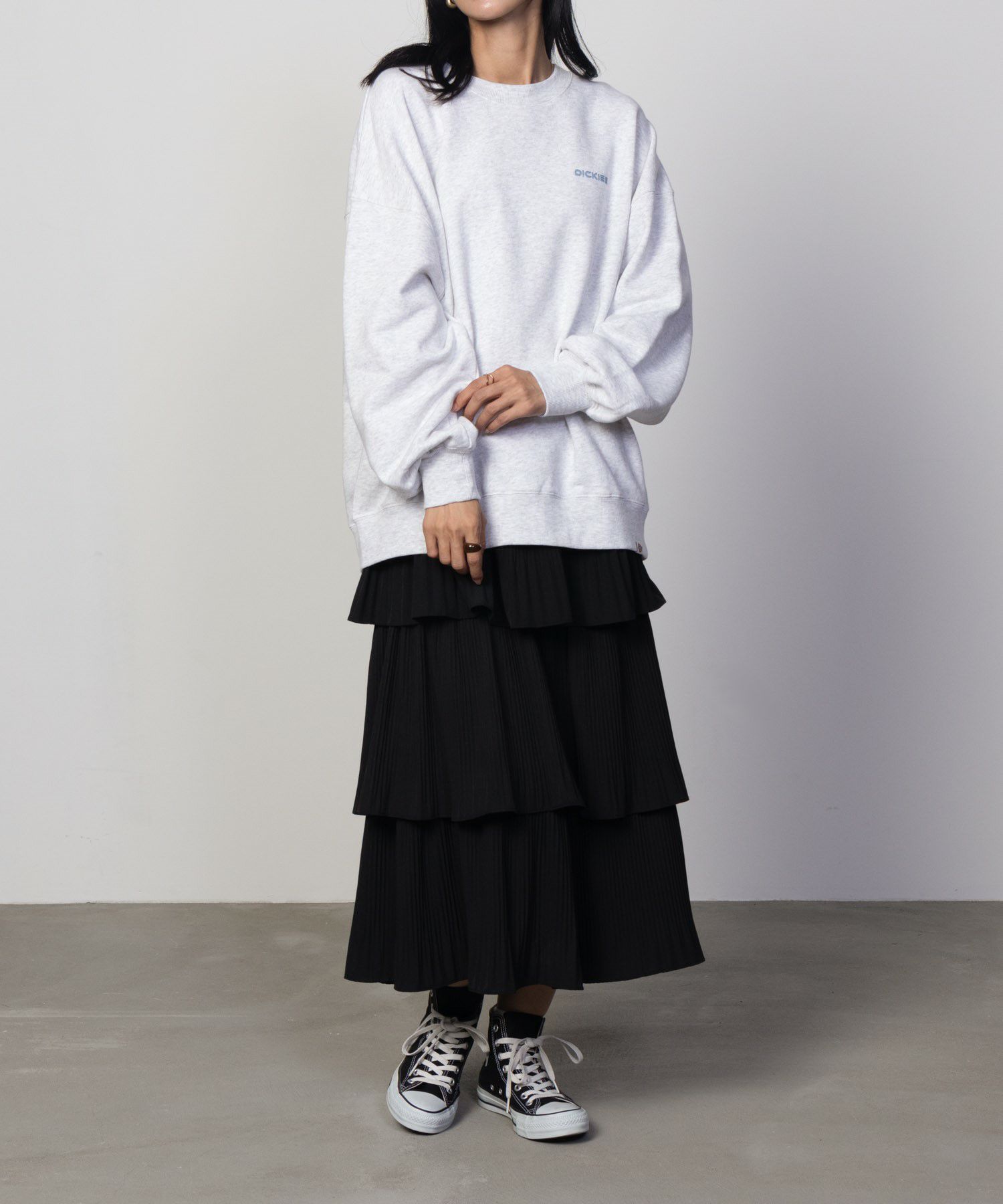 Dickies かすれフェスプリント裏起毛トレーナー レディース