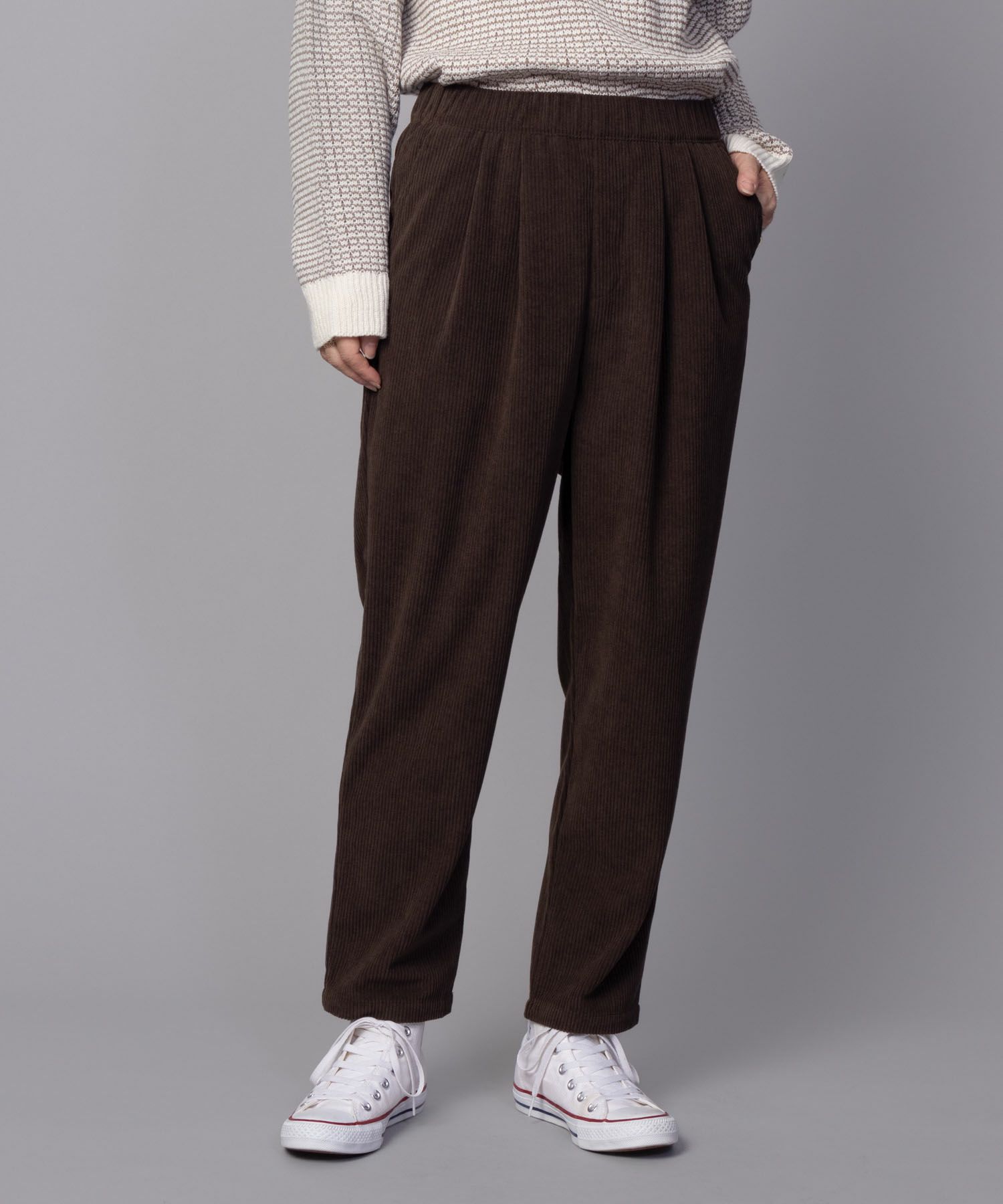 nAvy コーデュロイテーパードパンツ レディース