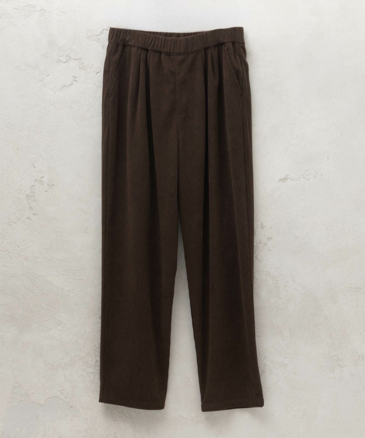 nAvy コーデュロイテーパードパンツ レディース