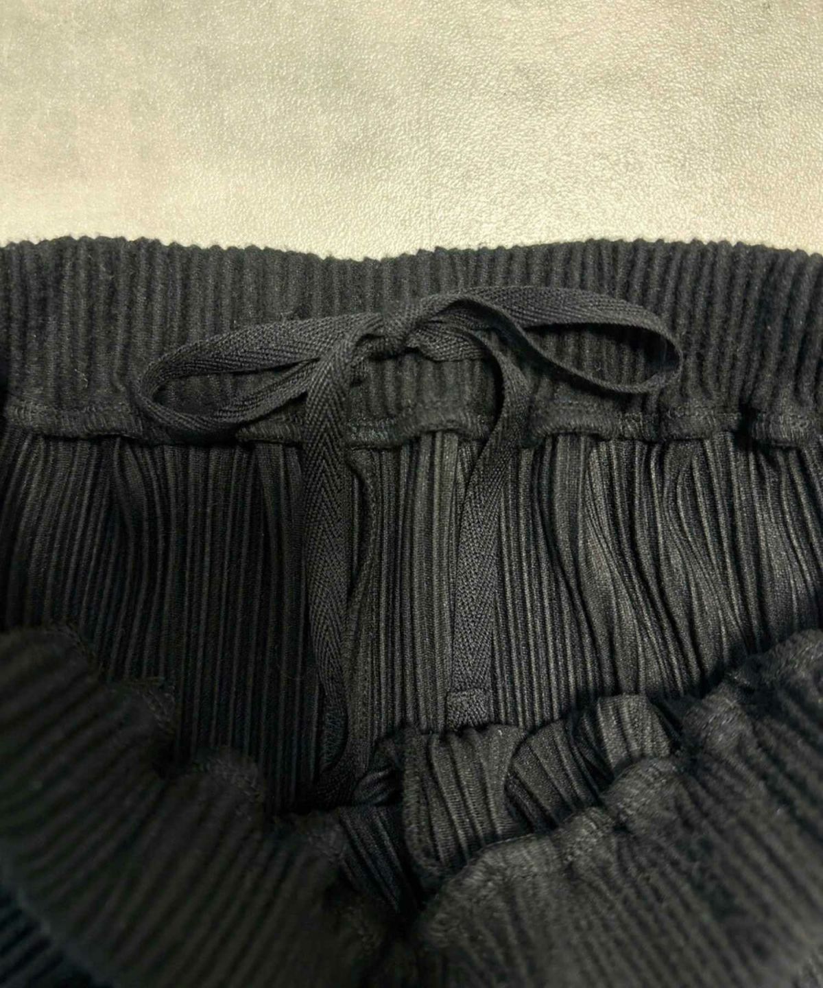 Howdy Marie プリーツワイドパンツ レディース