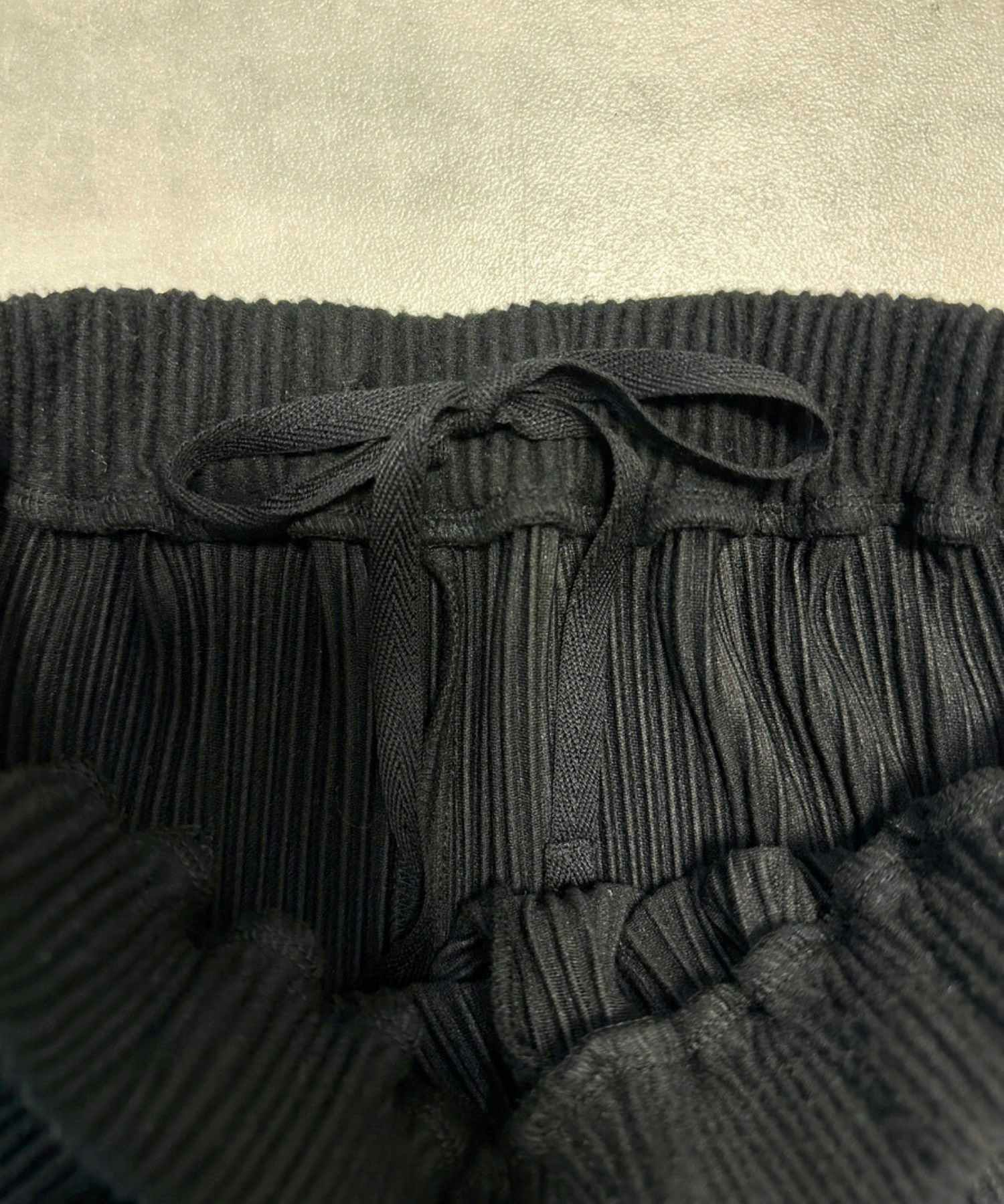 Howdy Marie プリーツワイドパンツ レディース