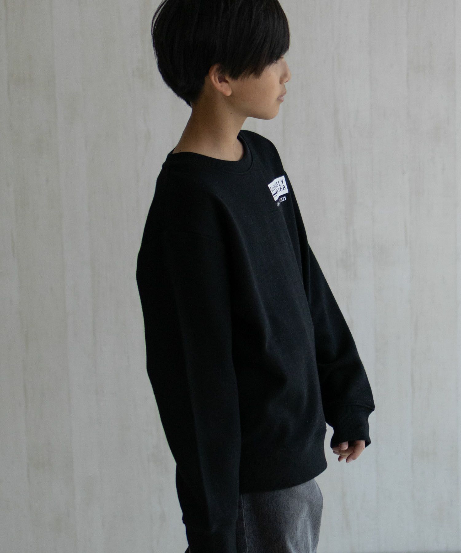 T-GRAPHICS プリントトレーナー キッズ