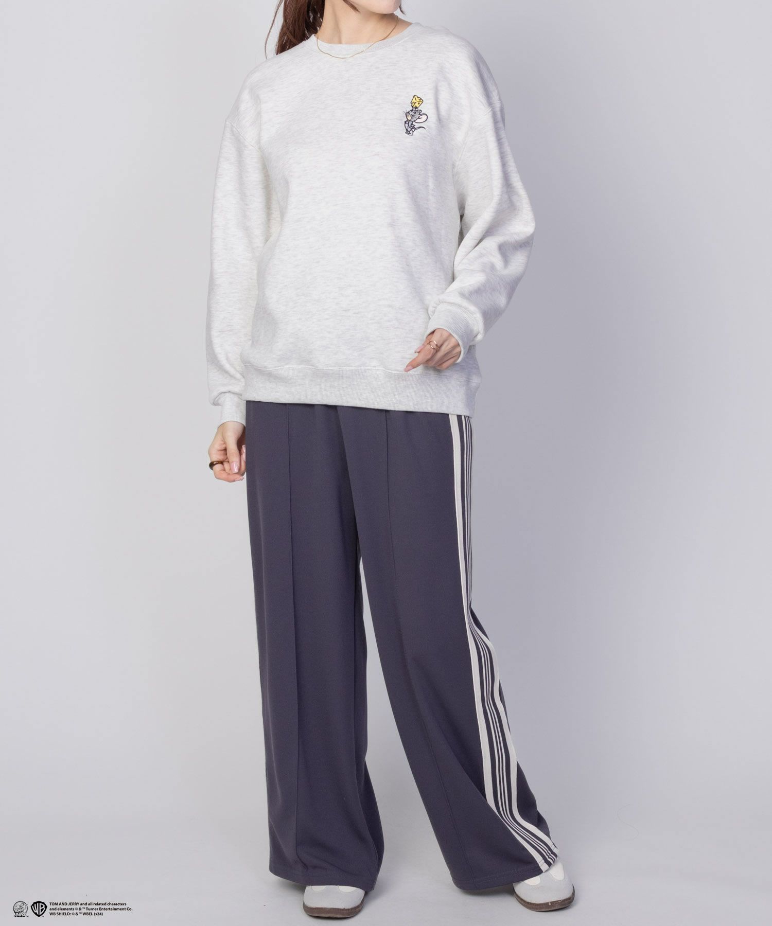 Tom and Jerry 刺繍ルーズトレーナー レディース