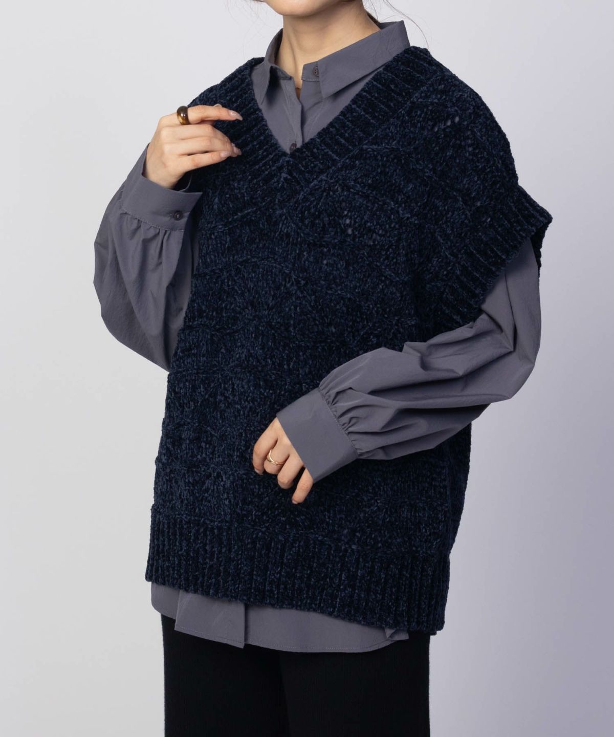 HusHusH モールVネックニットベスト レディース