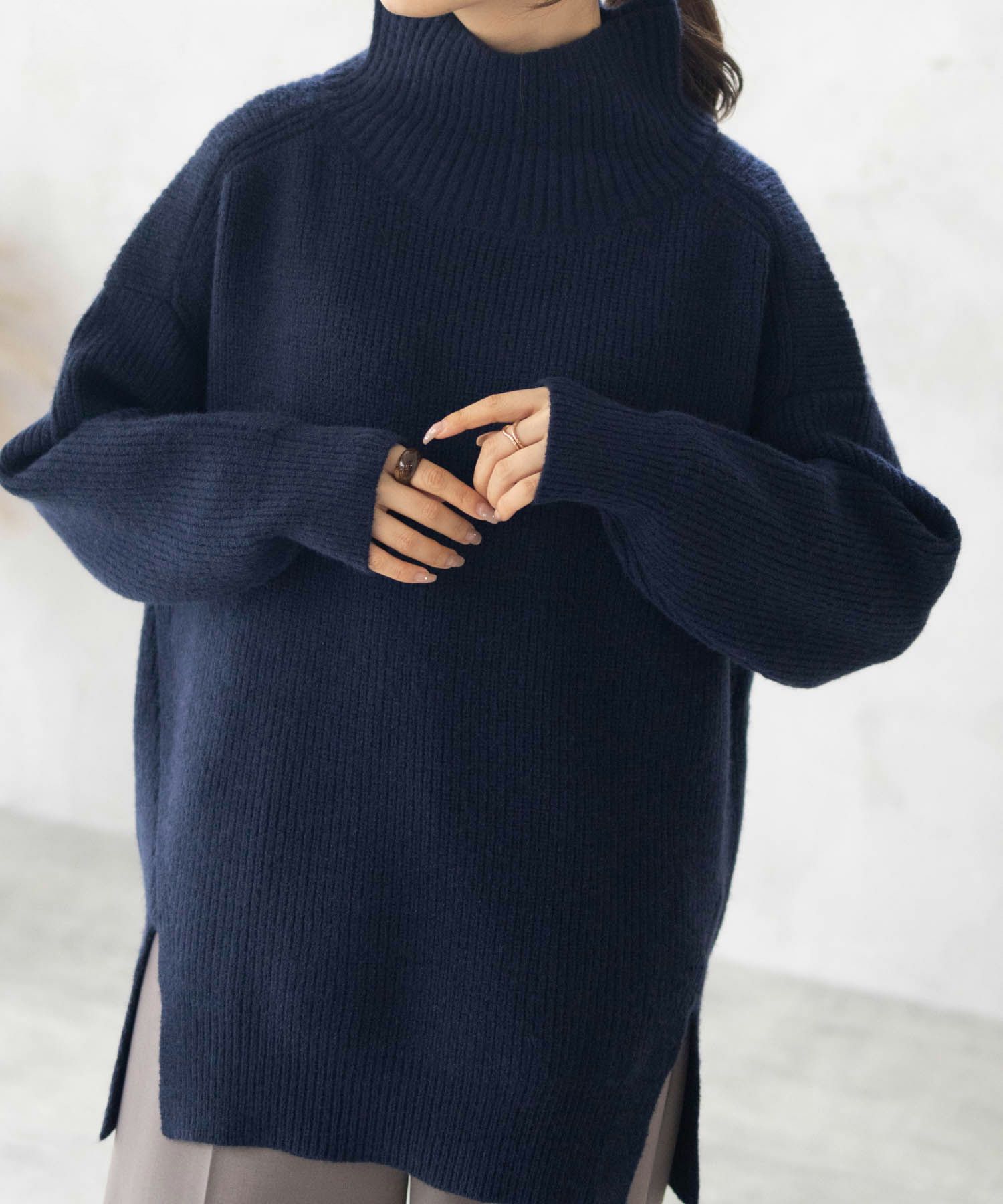 [さらに50%OFF]HusHusH  ハイネックプルオーバー レディース商品サムネイル-6