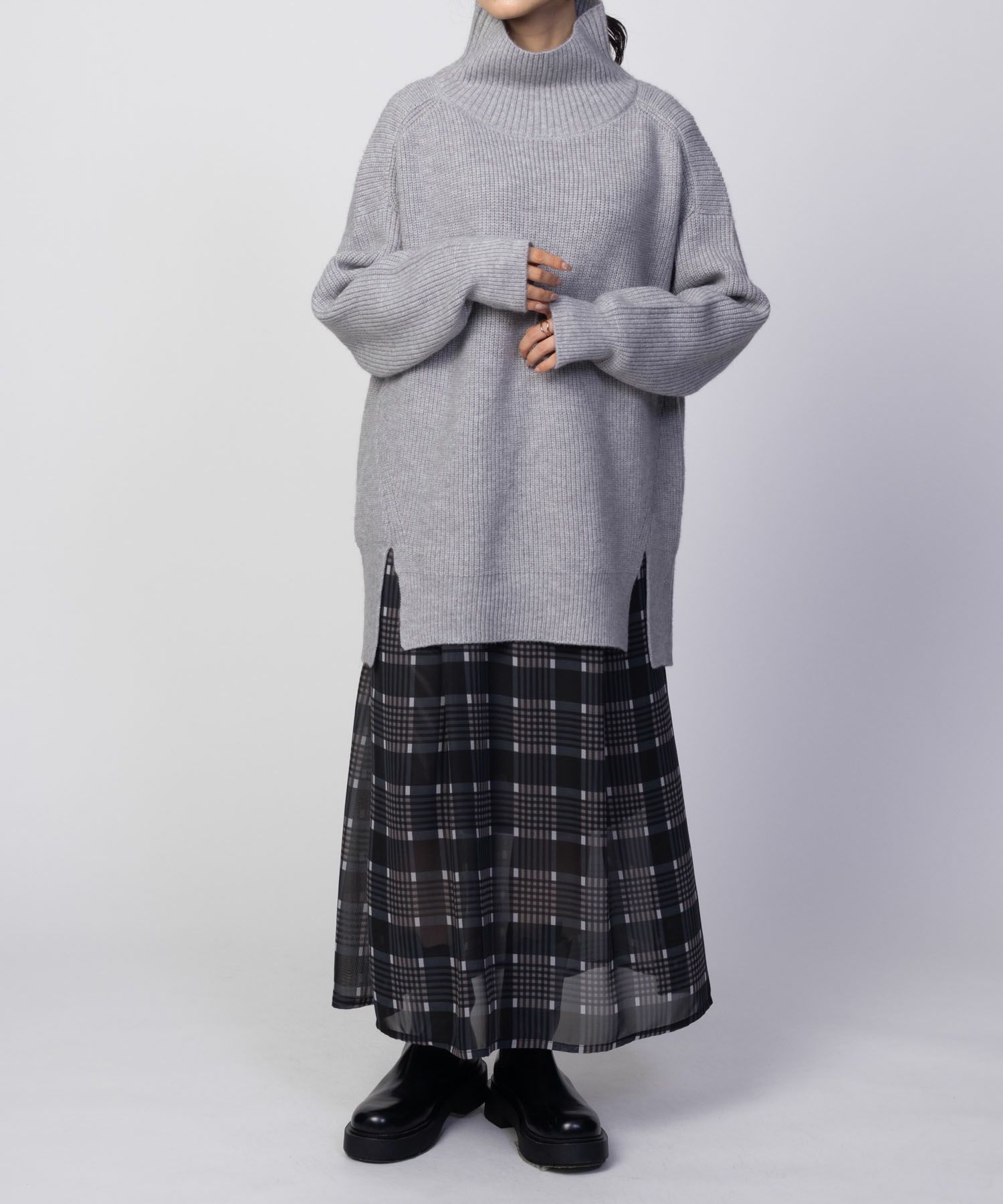 [さらに50%OFF]HusHusH  ハイネックプルオーバー レディース商品サムネイル-10