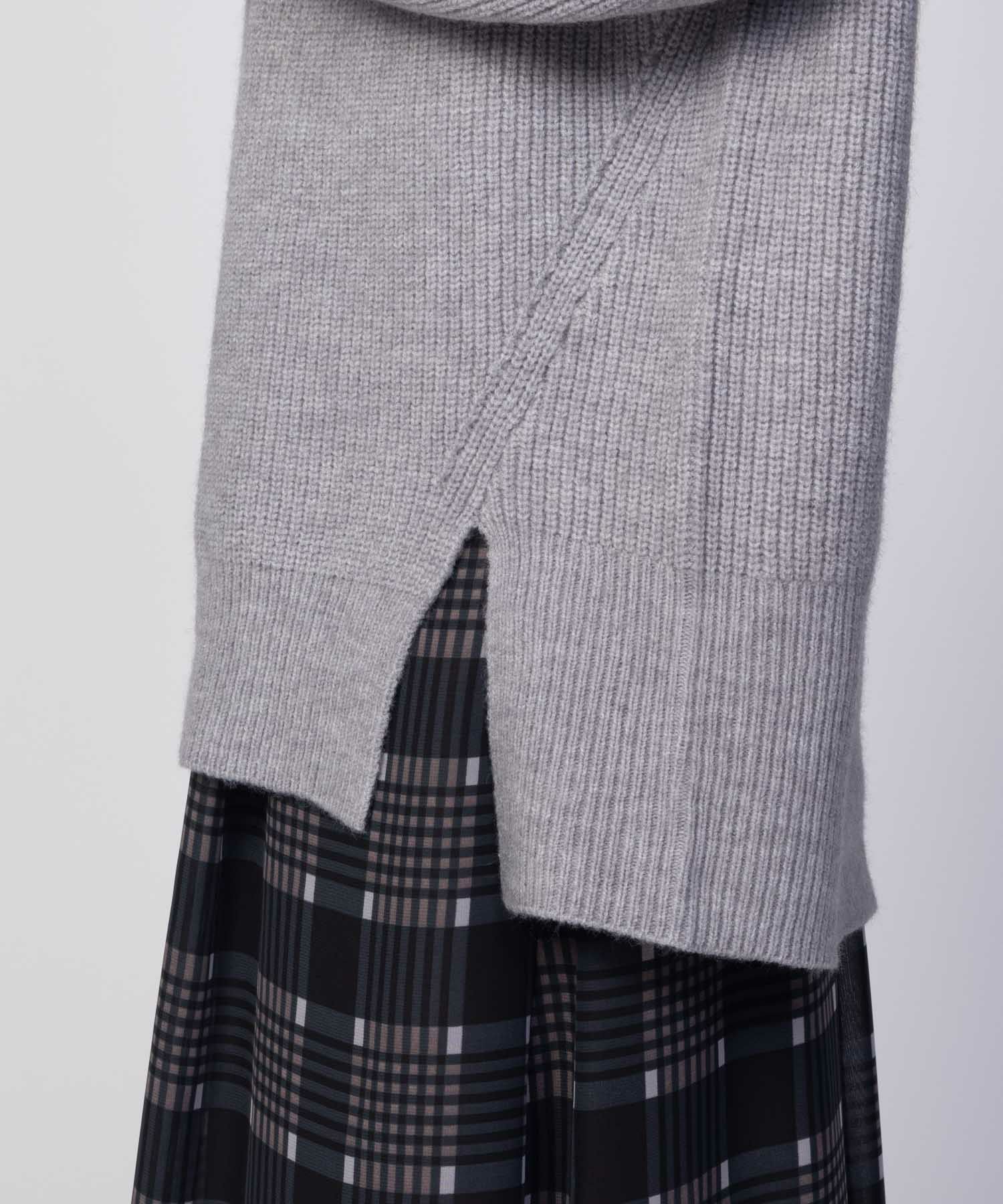 HusHusH  ハイネックプルオーバー レディース商品画像-16