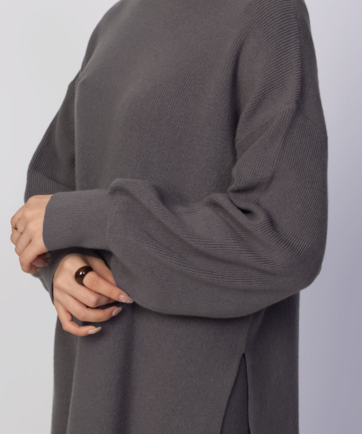 HusHusH リブハイネックプルオーバー レディース