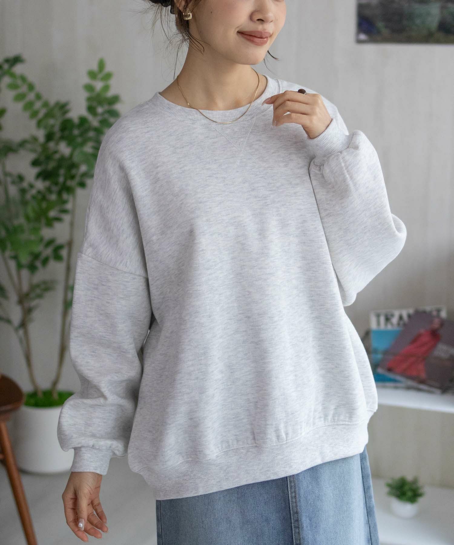 nAvy ガセットトレーナー レディース