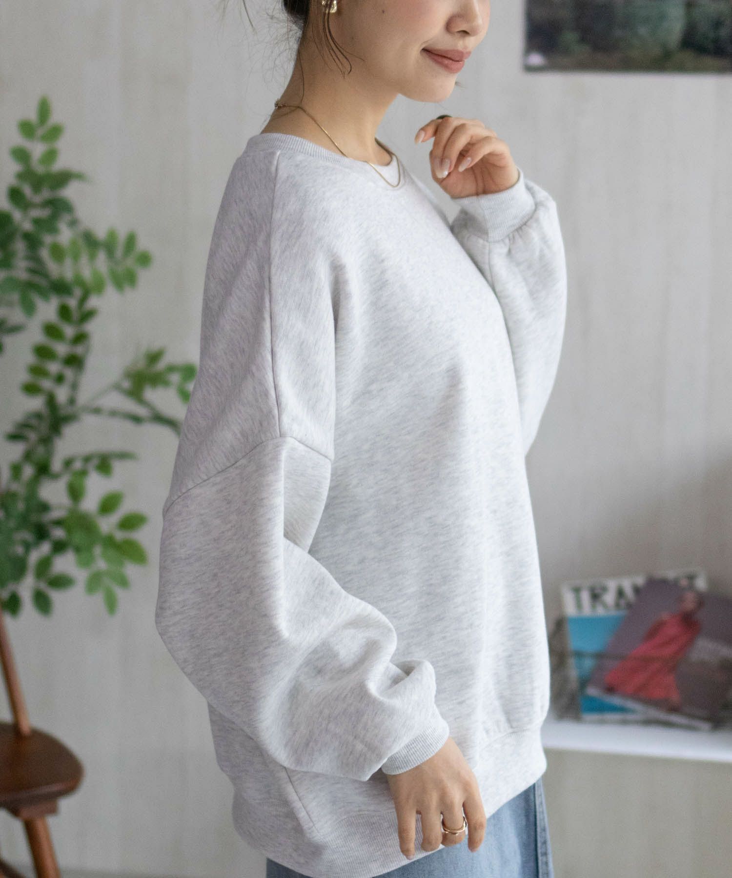 nAvy ガセットトレーナー レディース