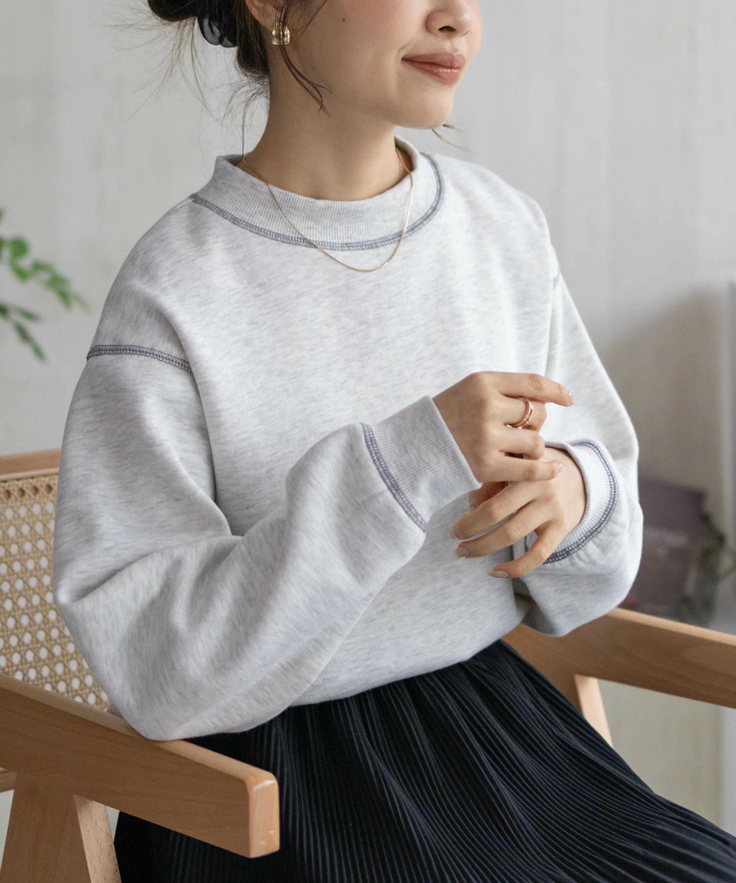 nAvy 配色ステッチトレーナー レディース