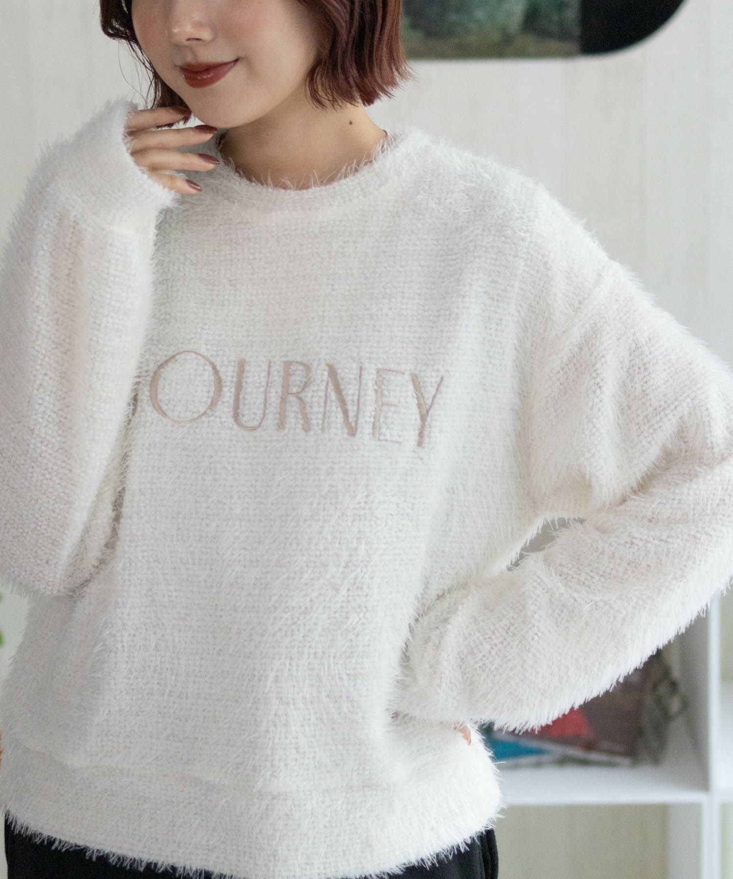 Howdy Marie シャギーロゴプルオーバー レディース