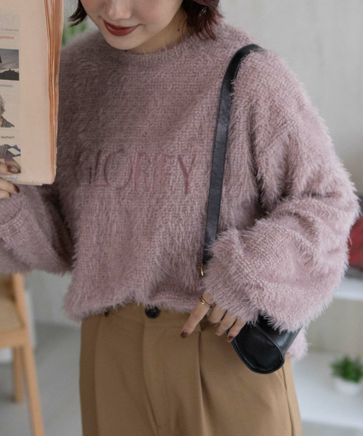 Howdy Marie シャギーロゴプルオーバー レディース