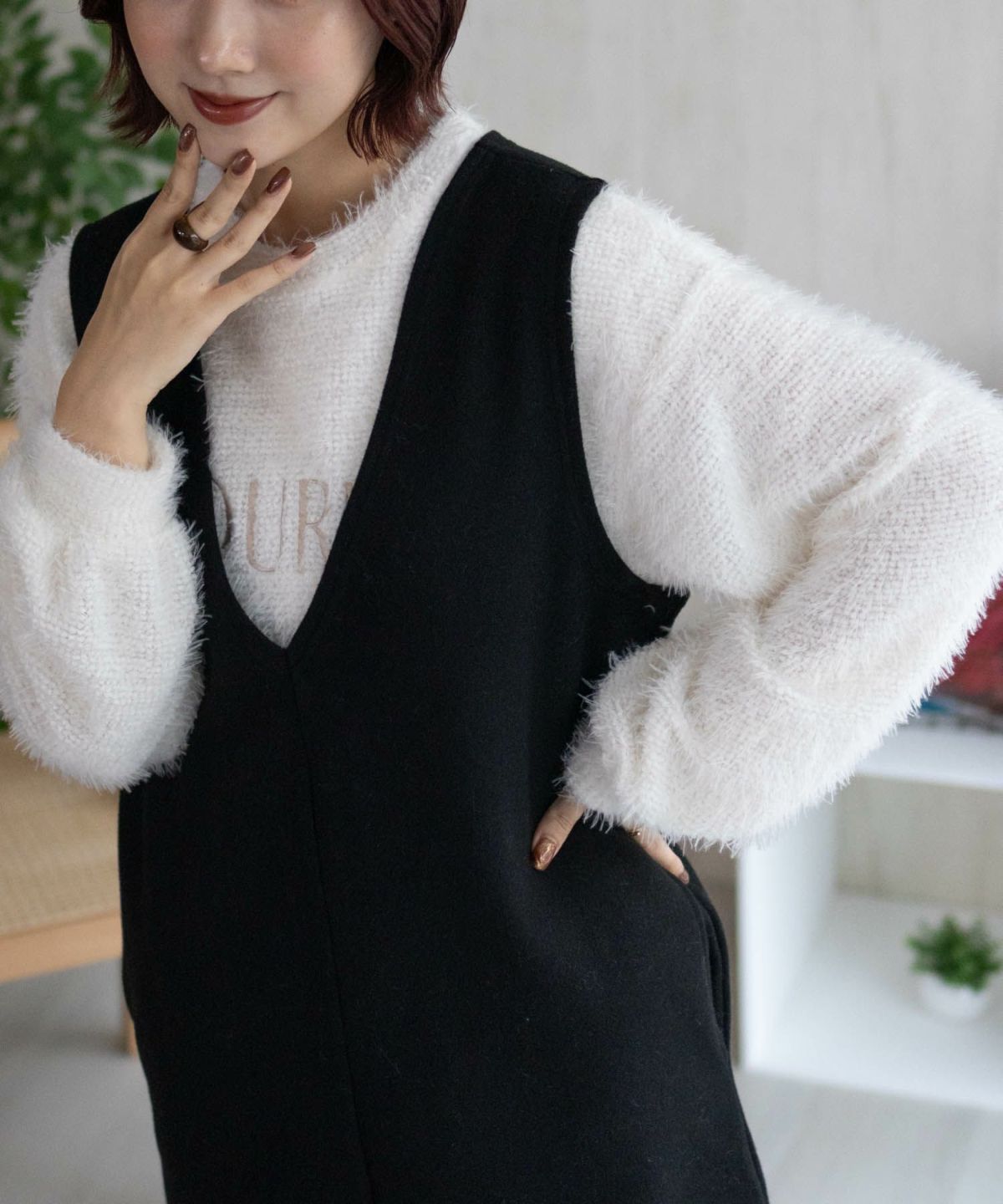 Howdy Marie シャギーロゴプルオーバー レディース