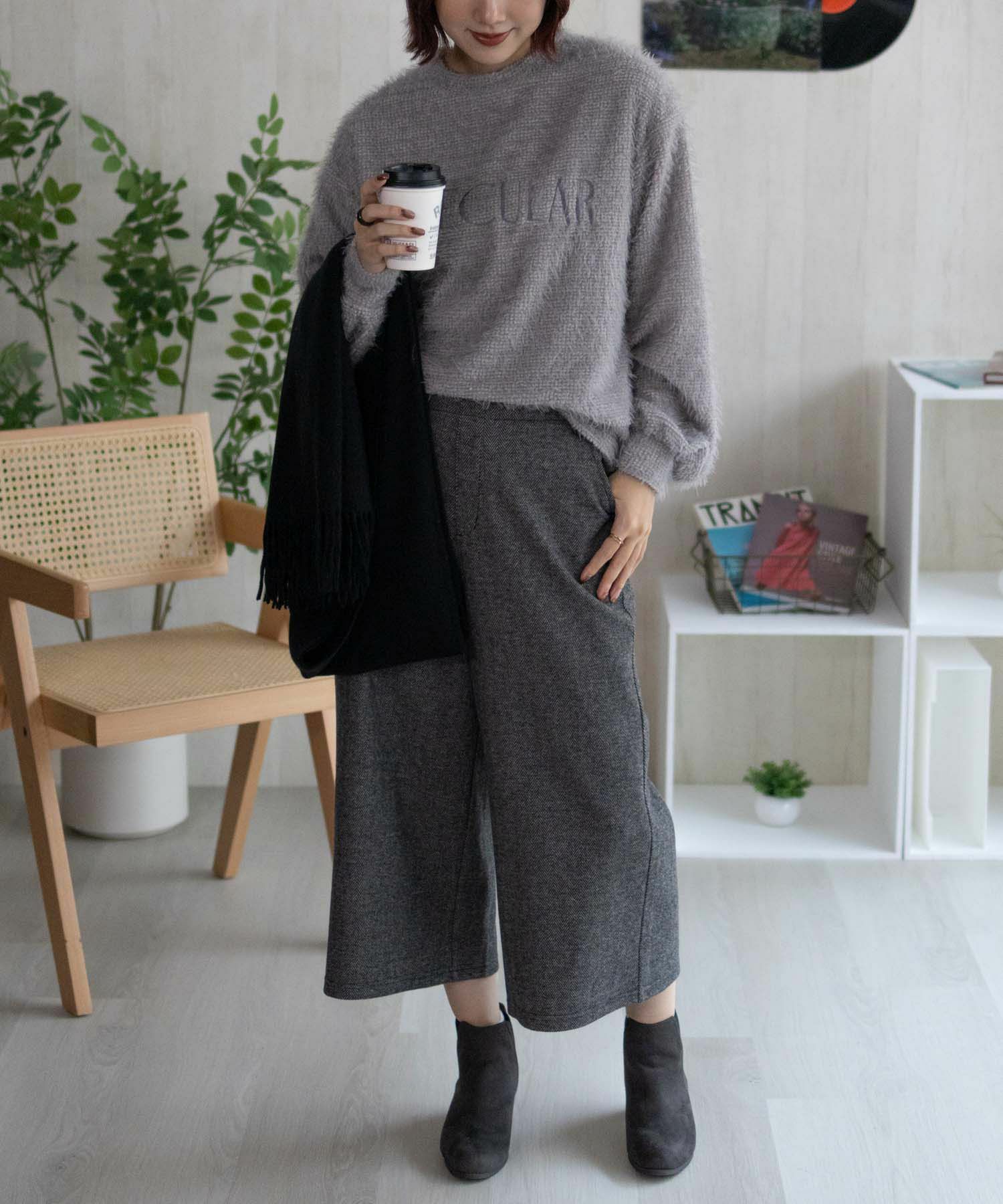 [期間限定価格]Howdy Marie  シャギーロゴプルオーバー レディース商品サムネイル-13