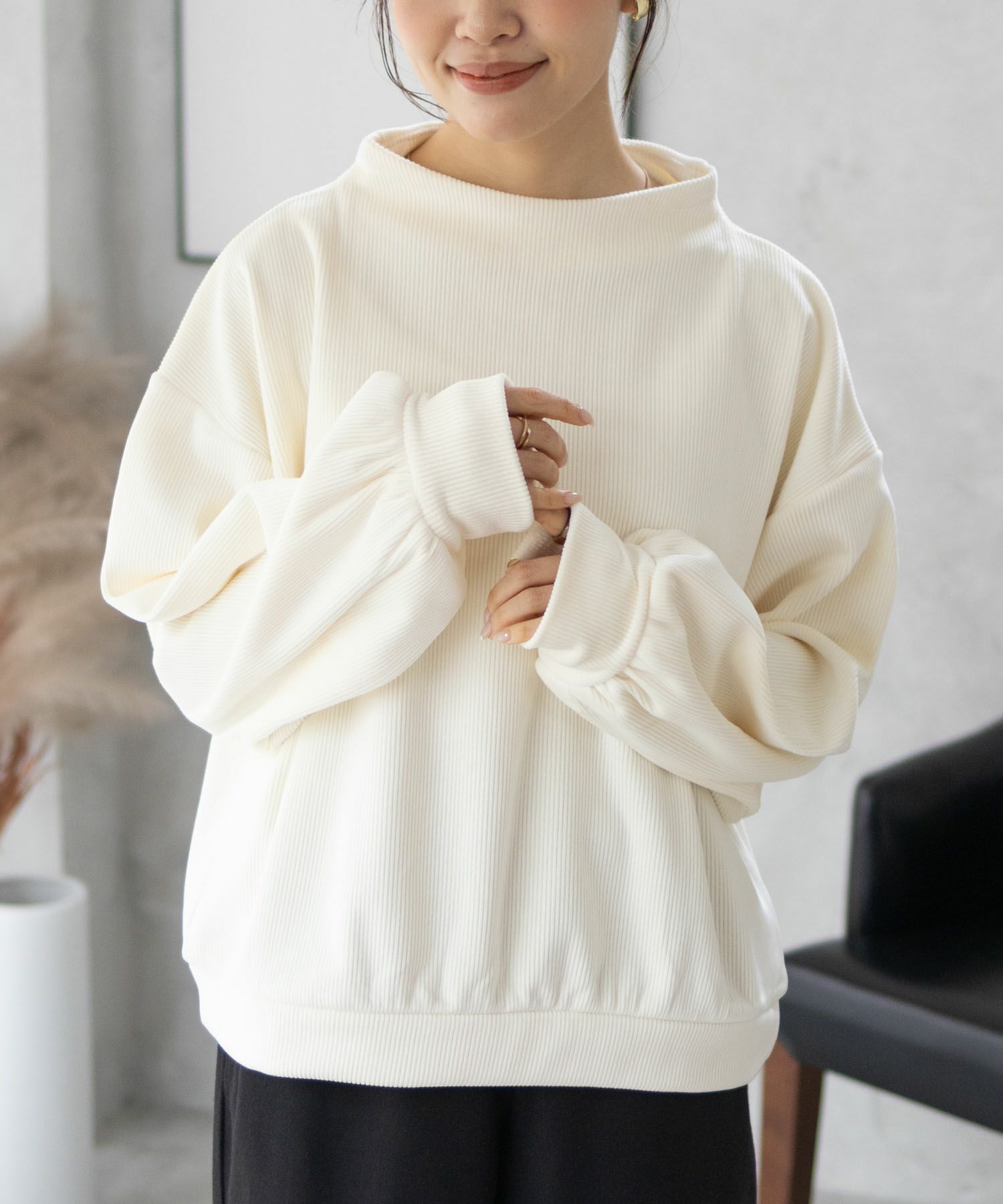 Howdy Marie カットコールハイネックプルオーバー レディース