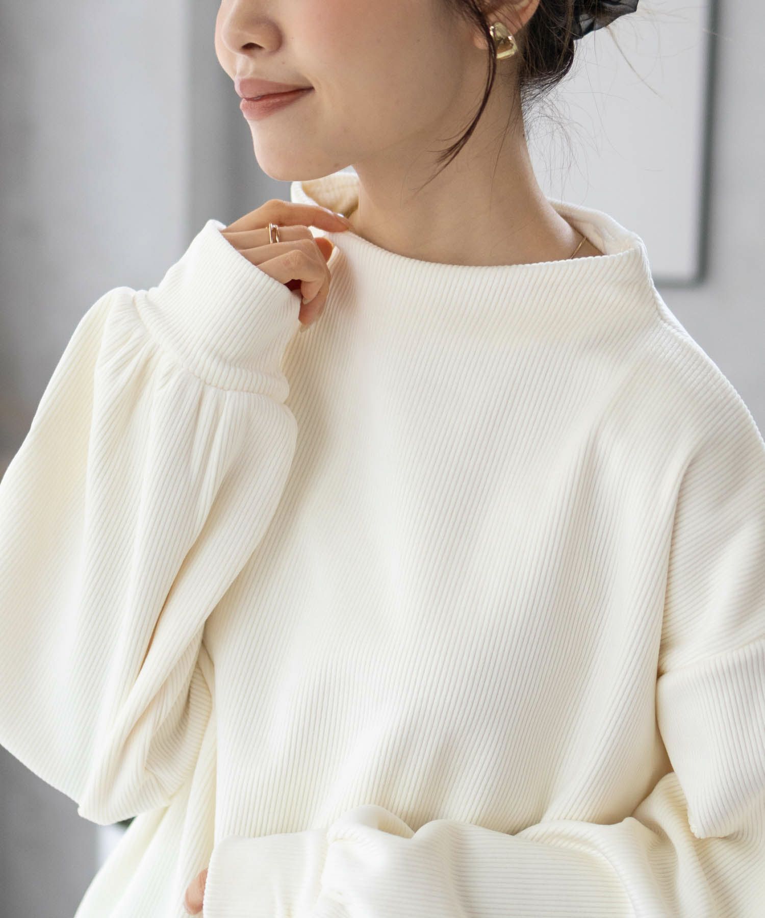 Howdy Marie カットコールハイネックプルオーバー レディース