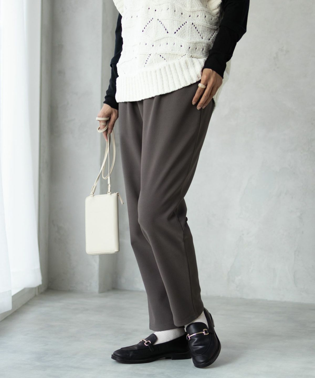 NAVY ボンディングテーパードパンツ レディース