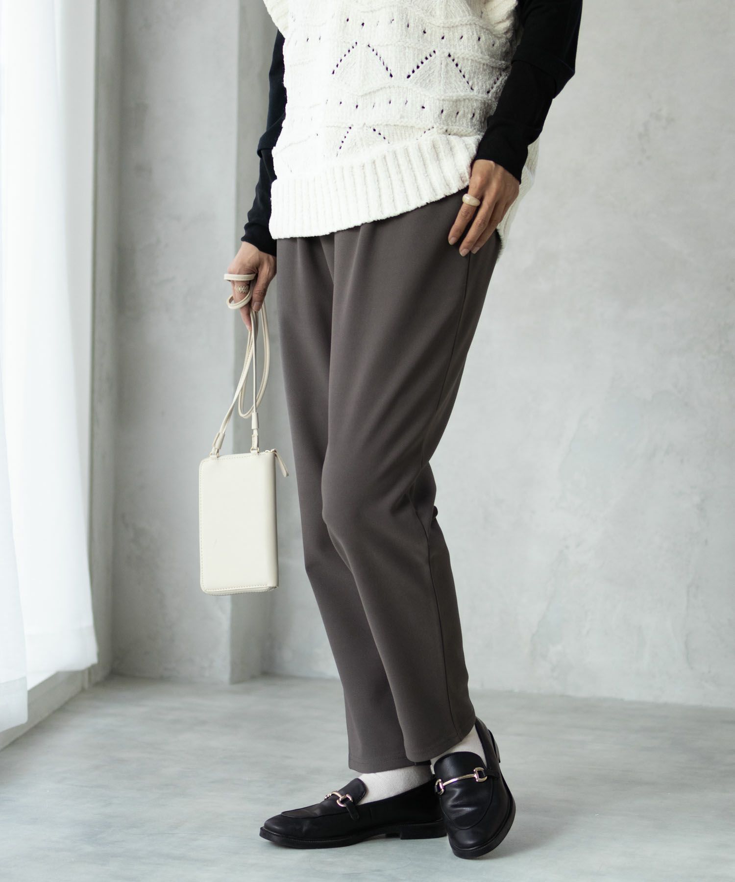 NAVY ボンディングテーパードパンツ レディース