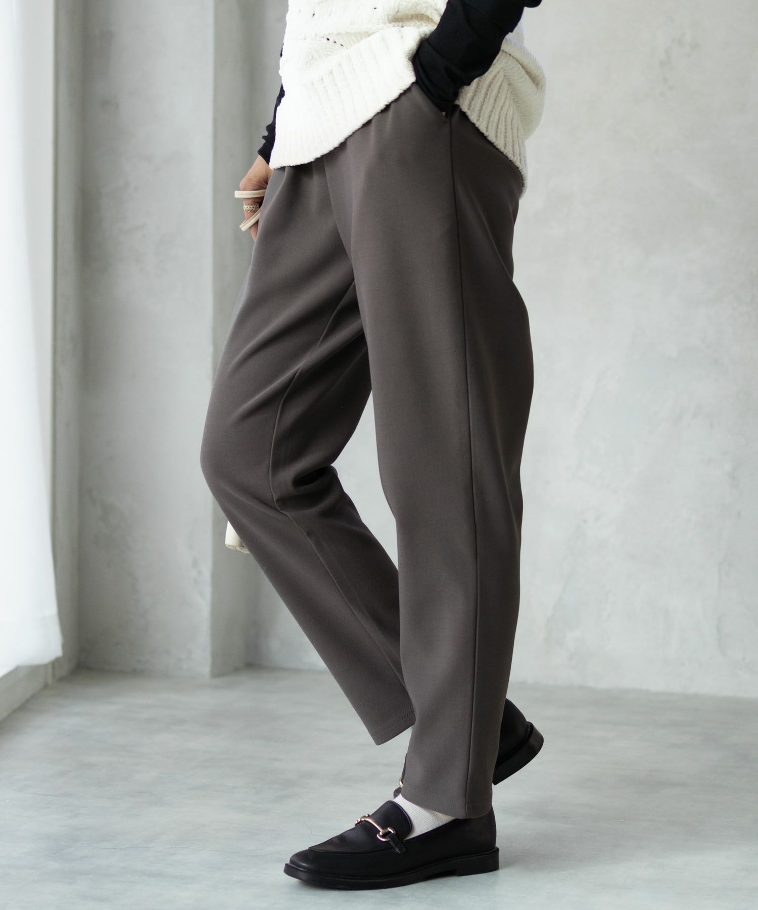 NAVY ボンディングテーパードパンツ レディース商品画像-8