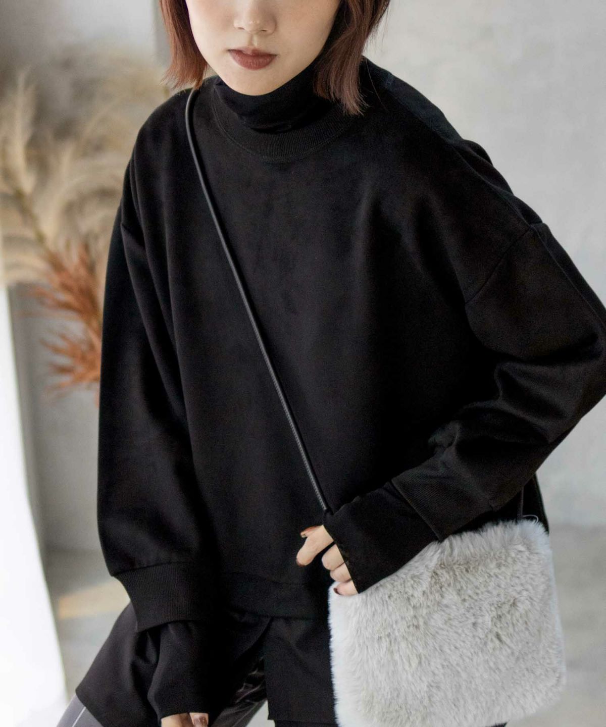 HusHusH カットスエードプルオーバー レディース