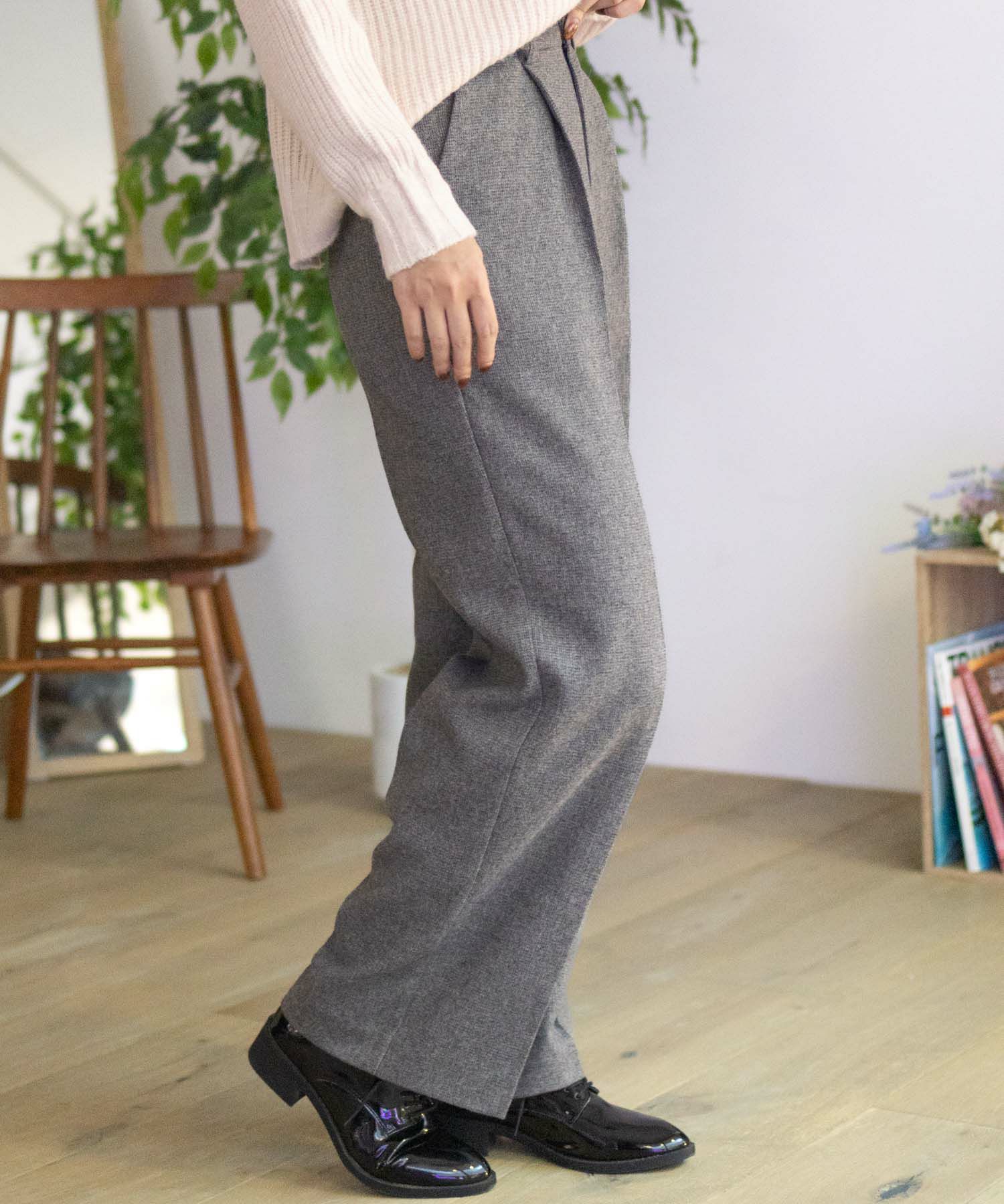 HusHusH タックセミワイドパンツ レディース