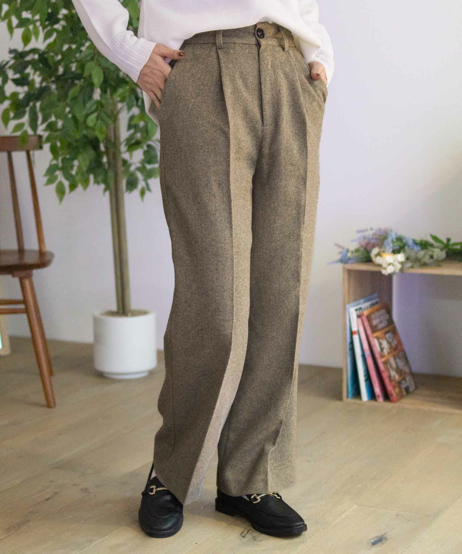 HusHusH タックセミワイドパンツ レディース