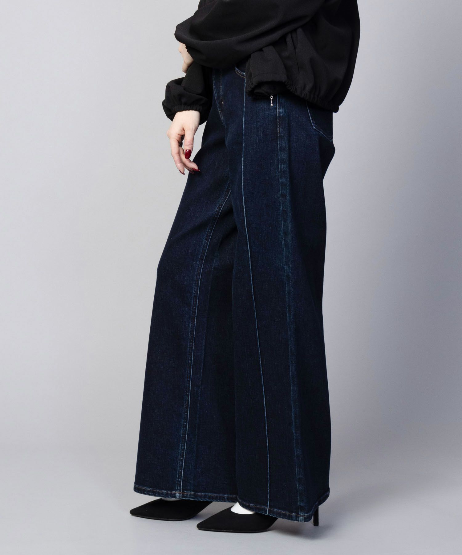 C17  タックワイドバギーデニムパンツ レディース商品サムネイル-5