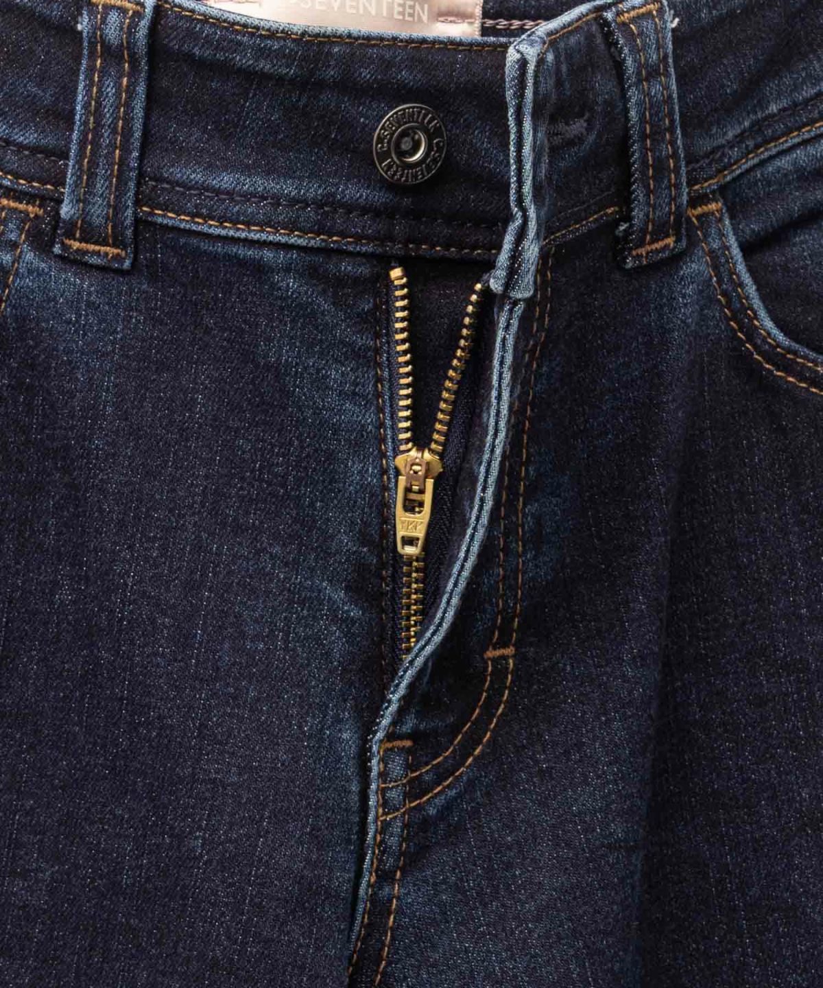 C17 タックワイドバギーデニムパンツ レディース