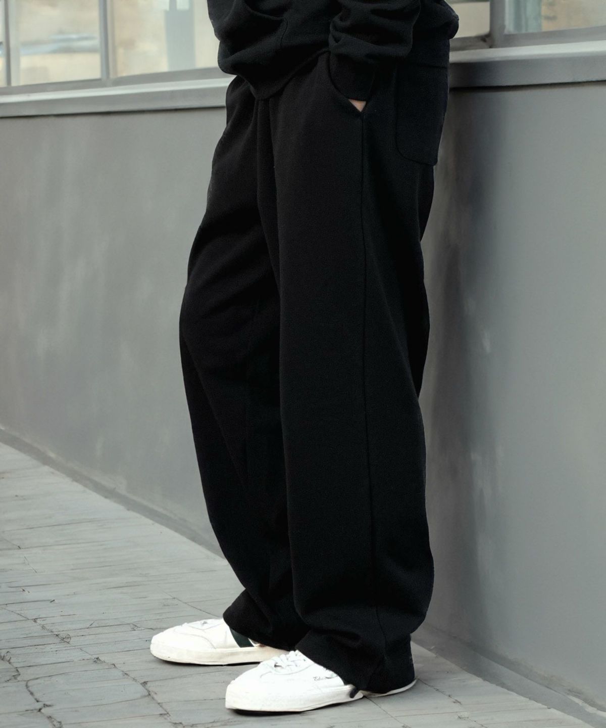 URBAN COLLECTION ワイドスウェットパンツ メンズ