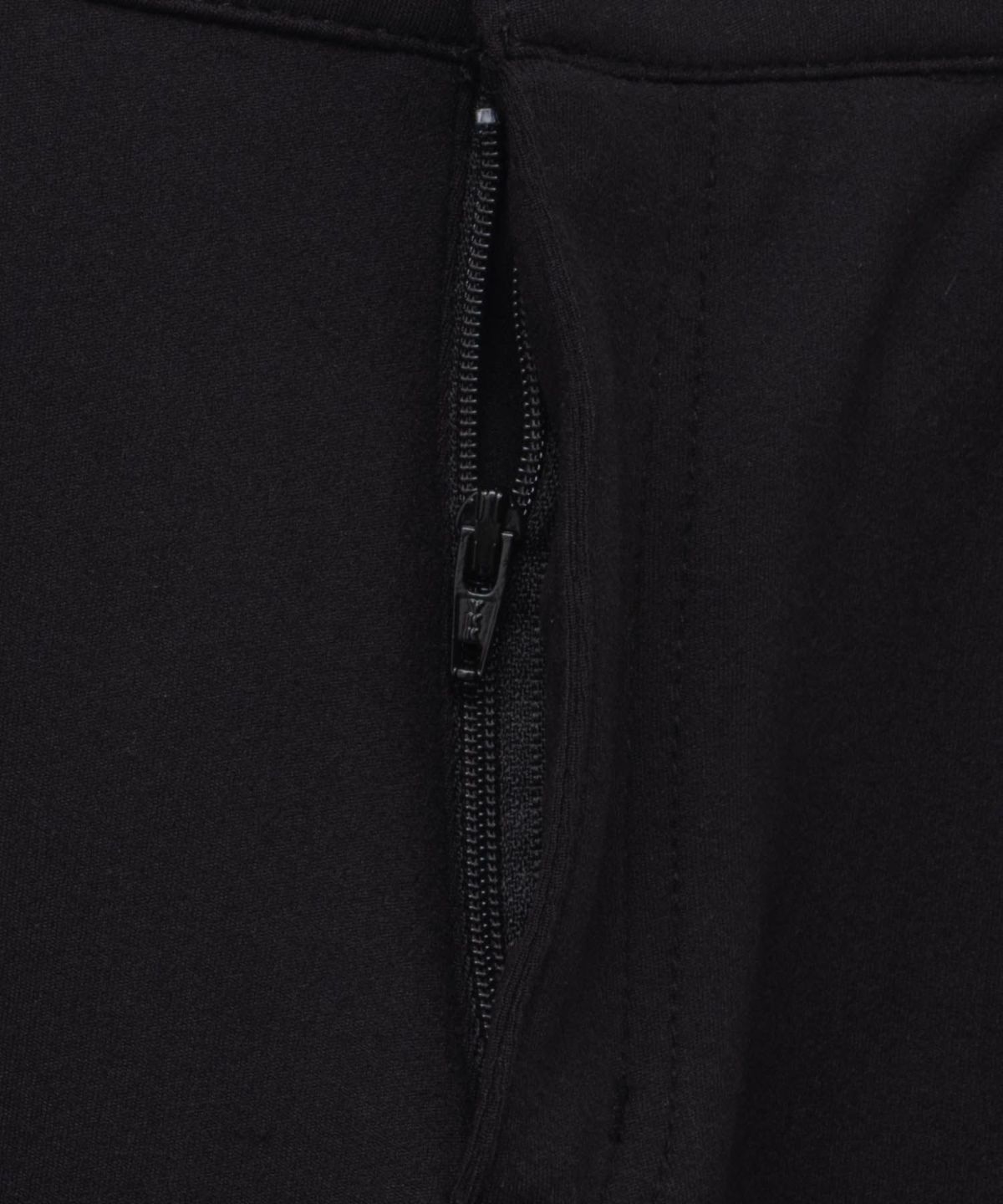 nAvy モイストタッチストレートパンツ レディース