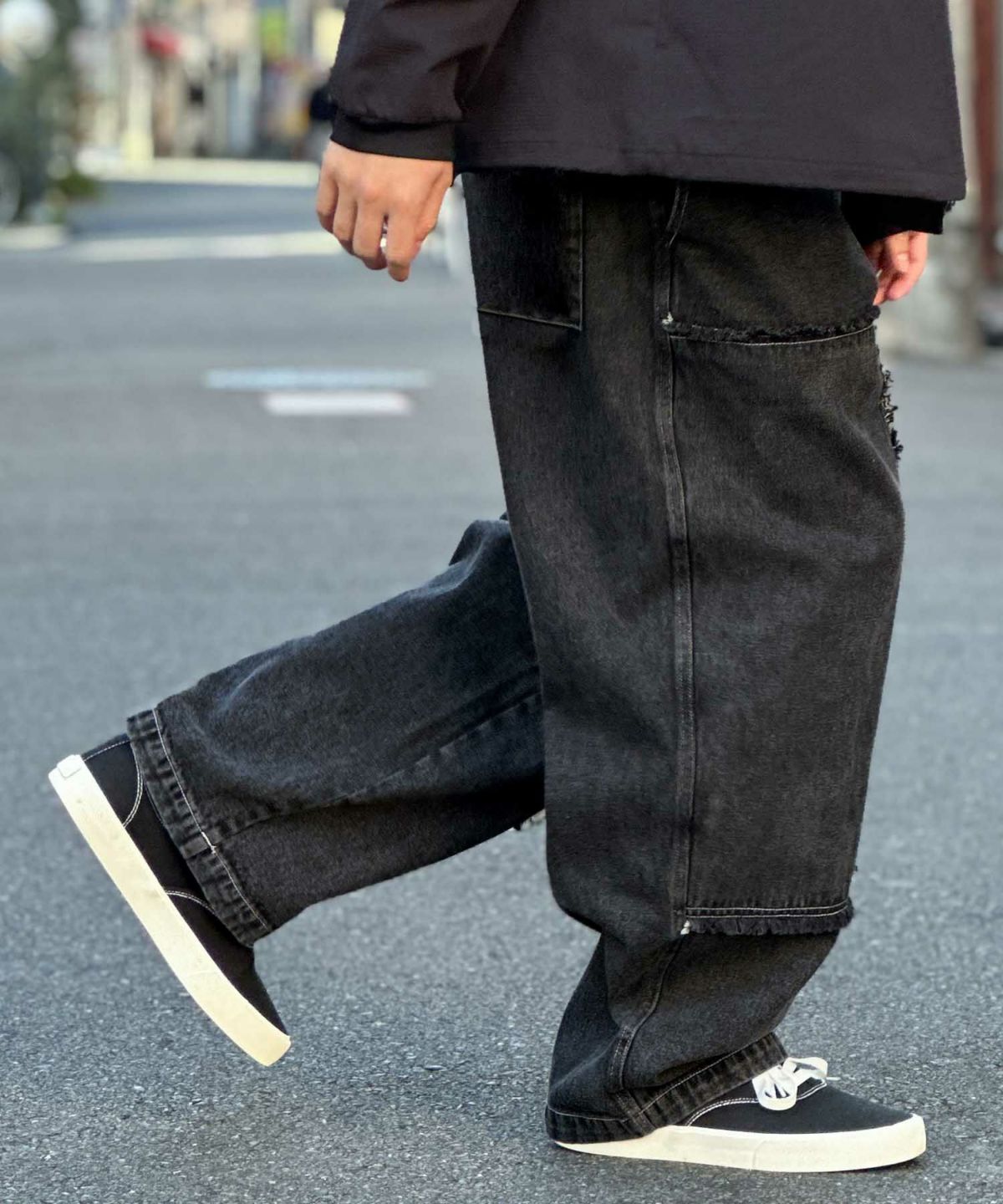  [値下げ]NOBLE PRODUCT ダブルニーデニムパンツ メンズ