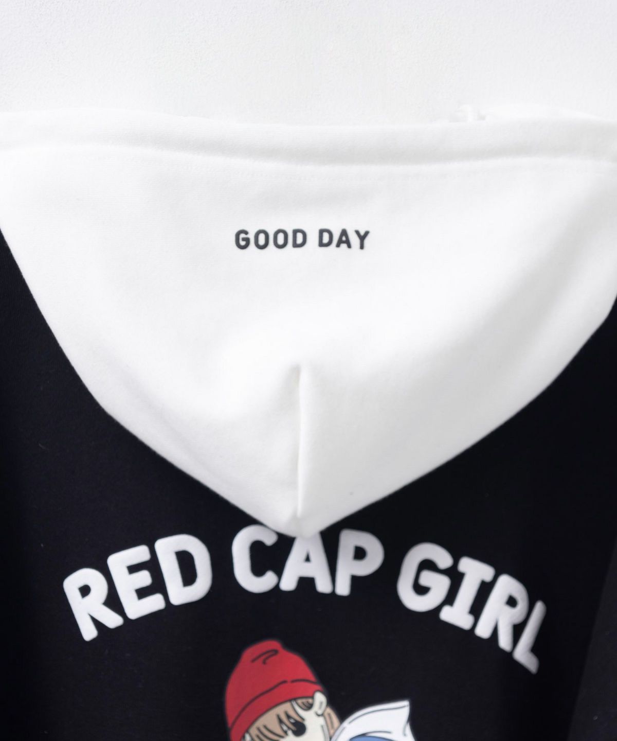 RED CAP GIRL 裏毛フーディー メンズ